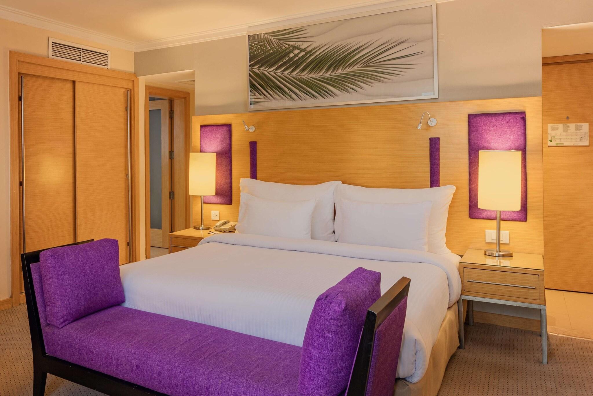 Junior Suite King Size Bed