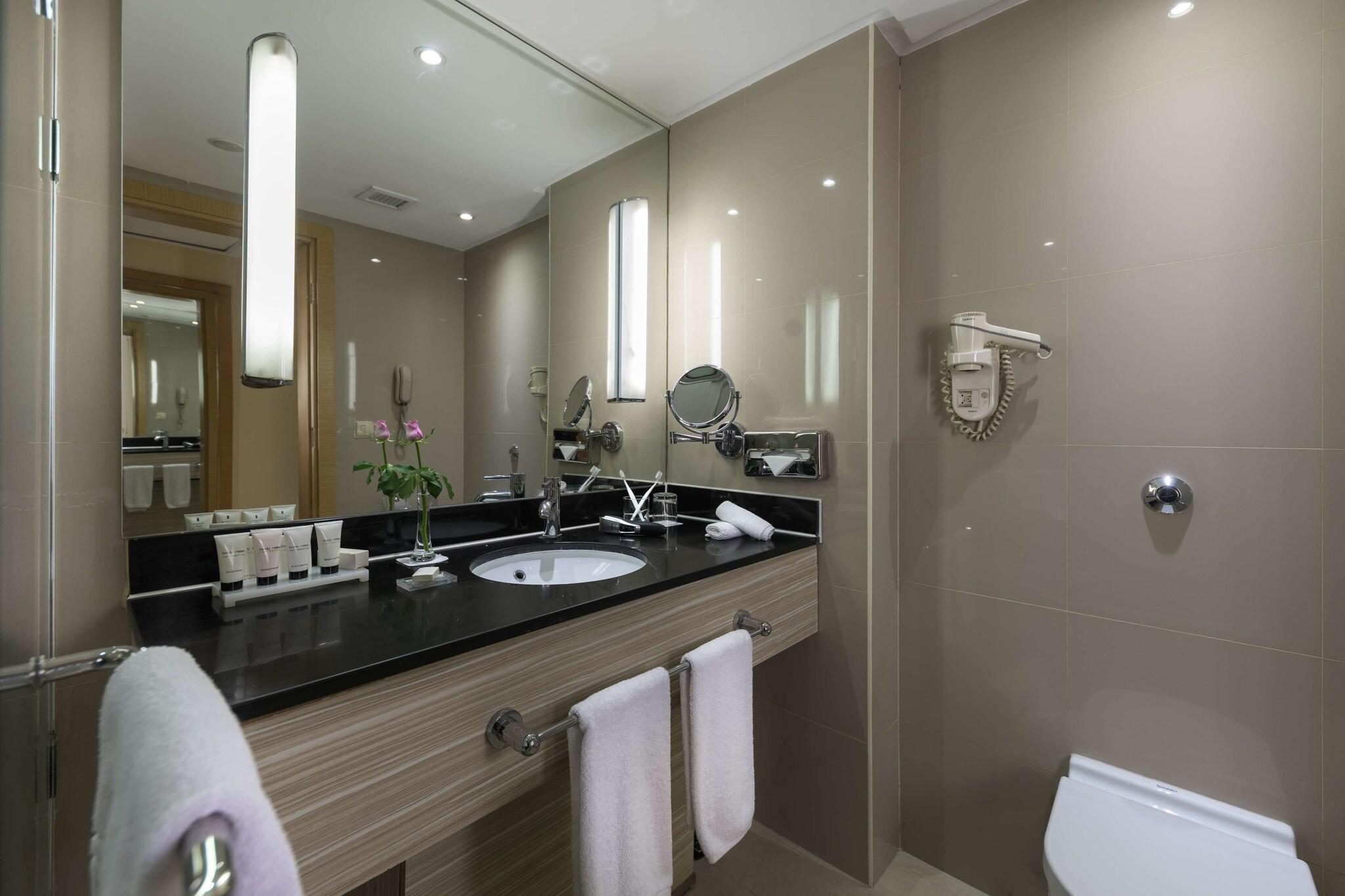 Suite Executive King Bed