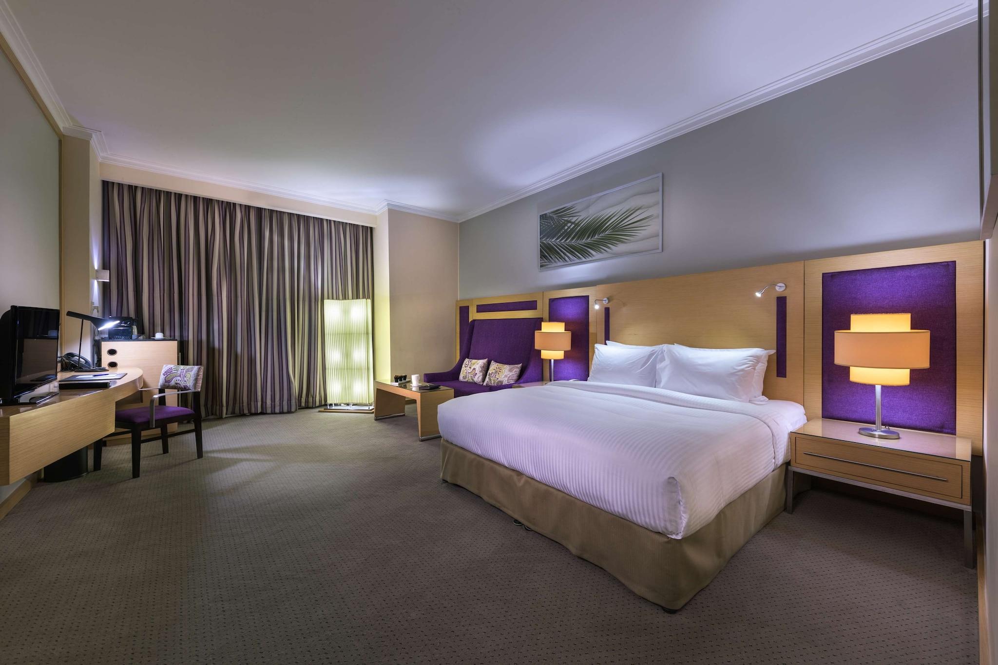 Double Executive King Bed