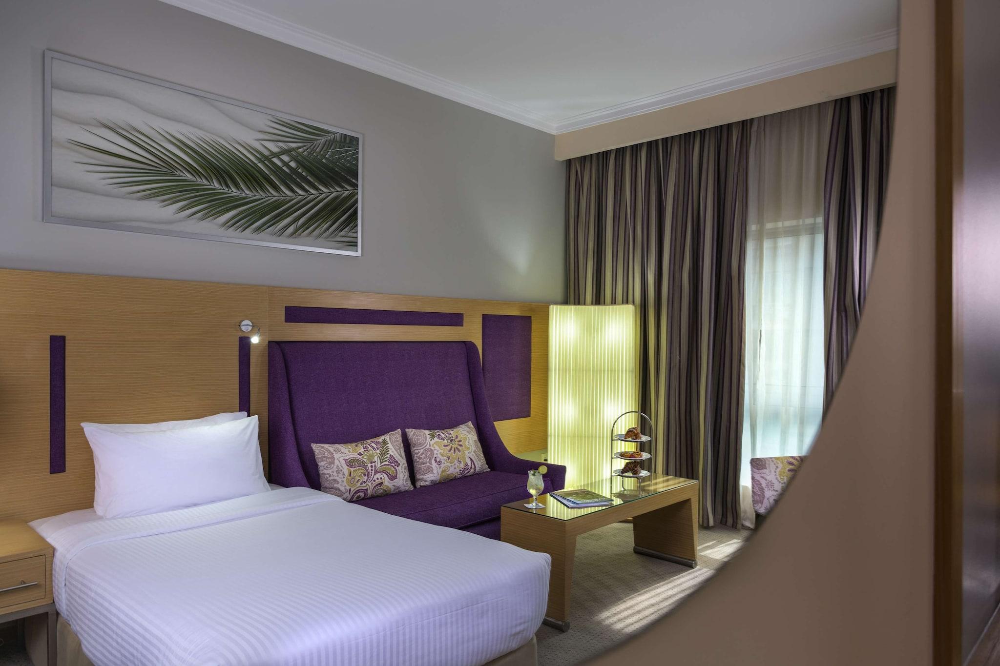 Double Executive King Bed