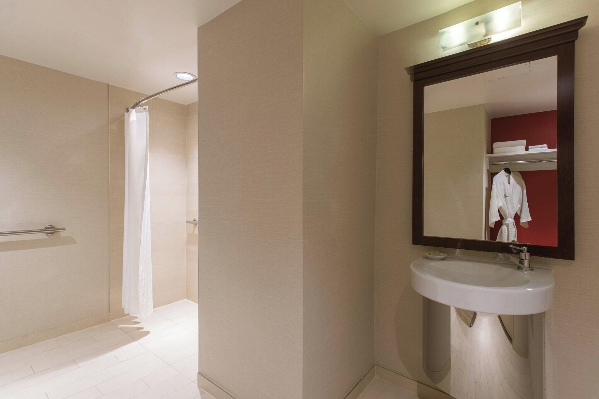 Suite Executive King Bed