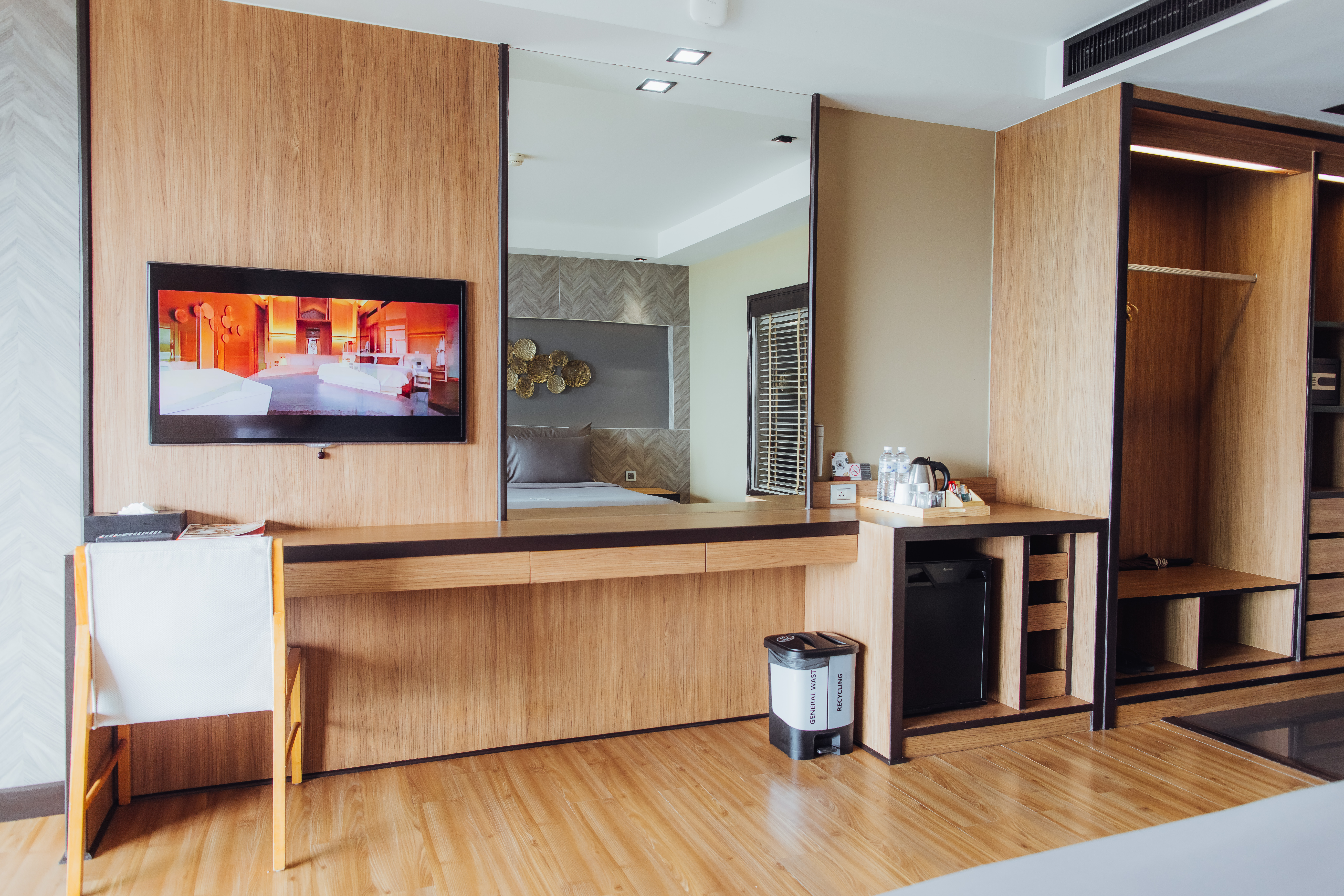 Double or Twin Deluxe Sea View