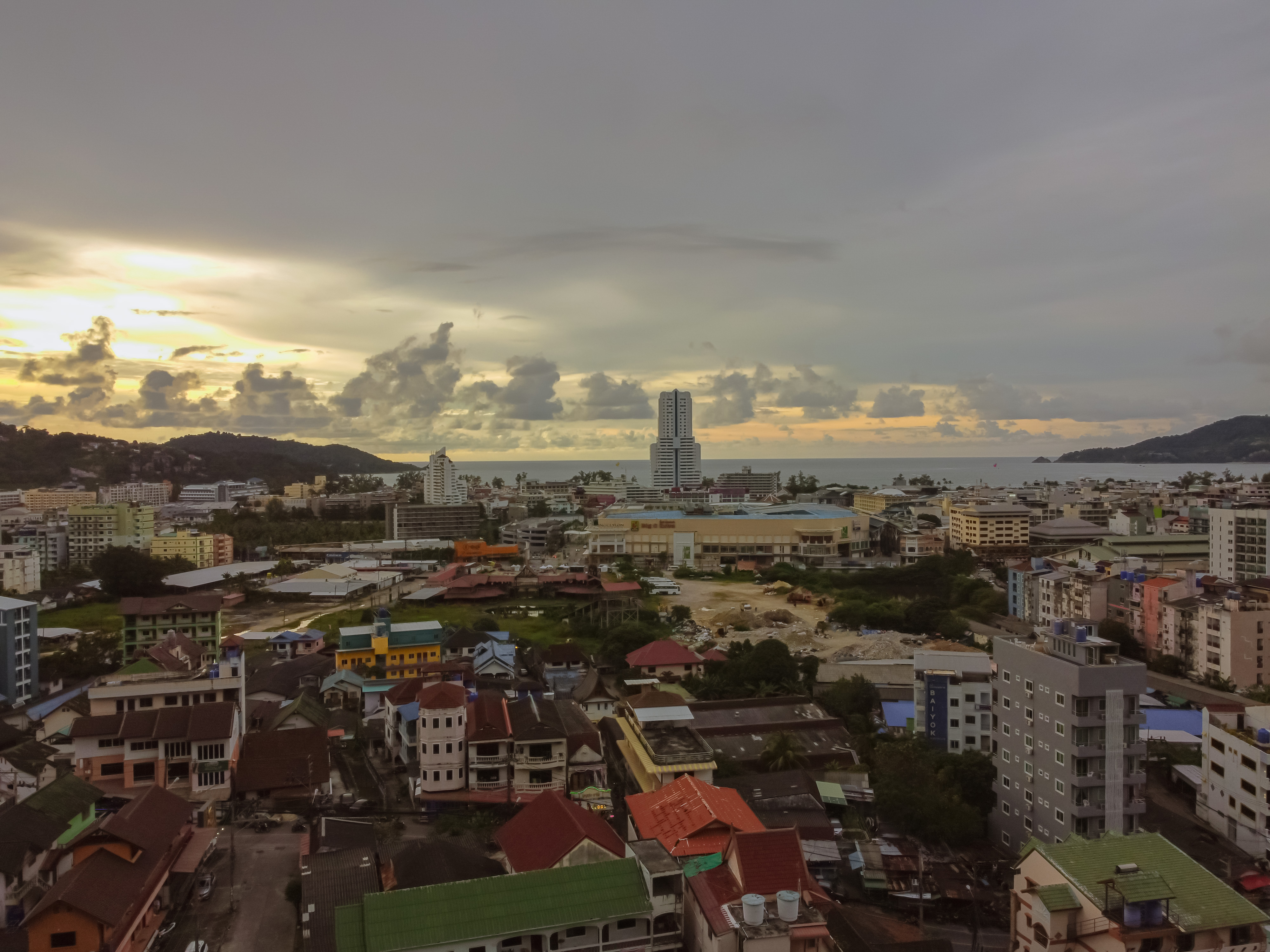 Family Room Deluxe Sea View