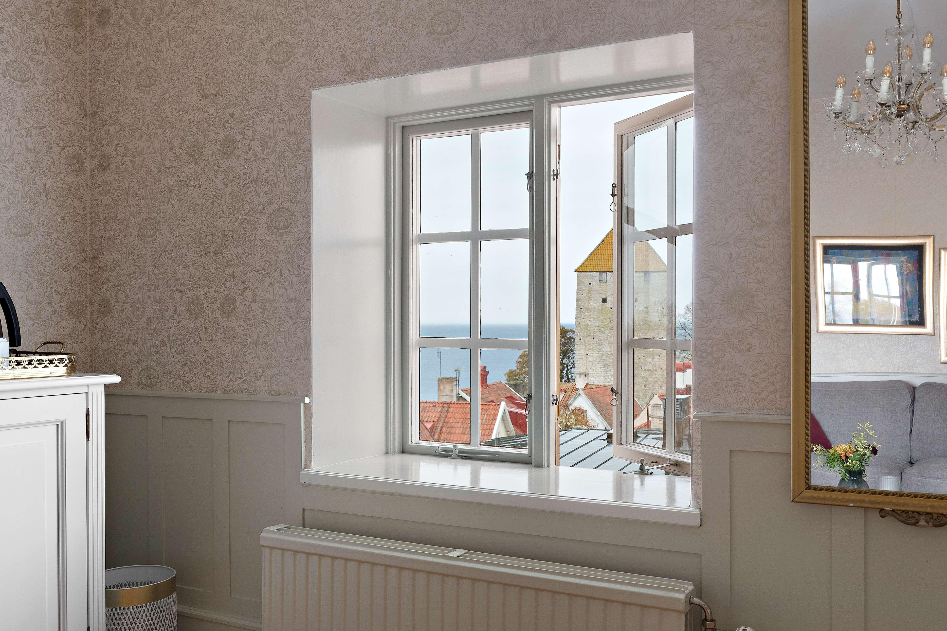 Suite King Bed Non Smoking