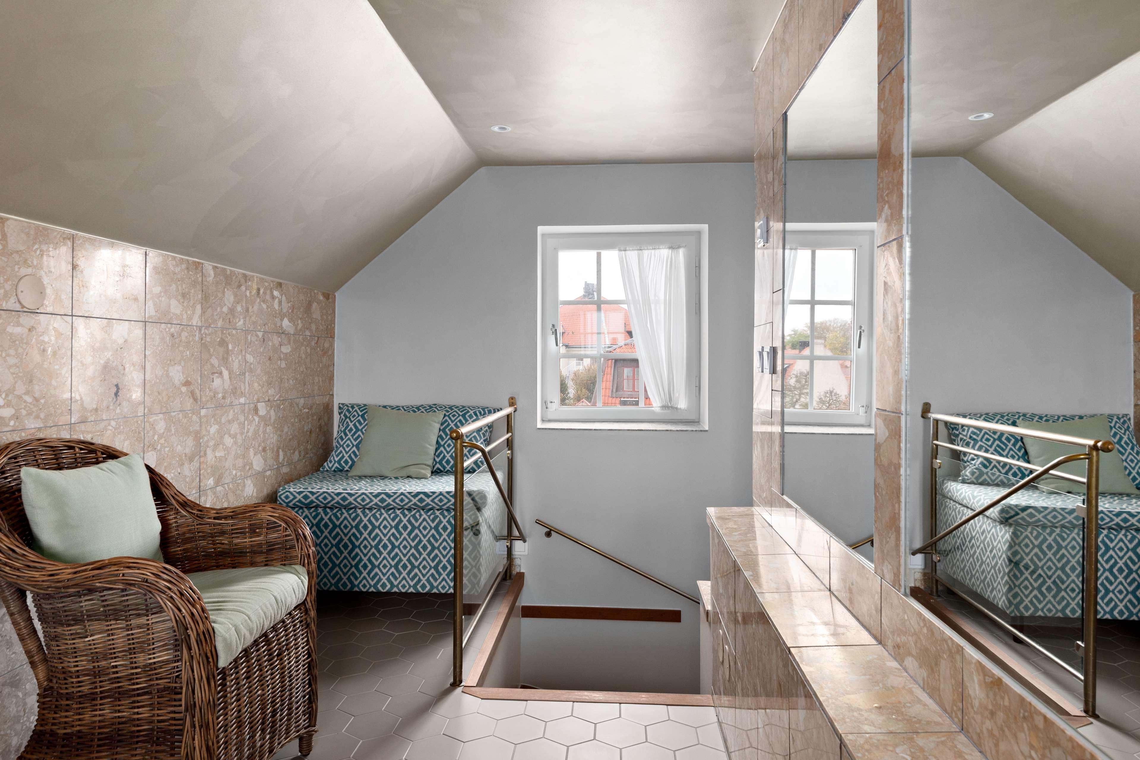 Suite King Bed Non Smoking