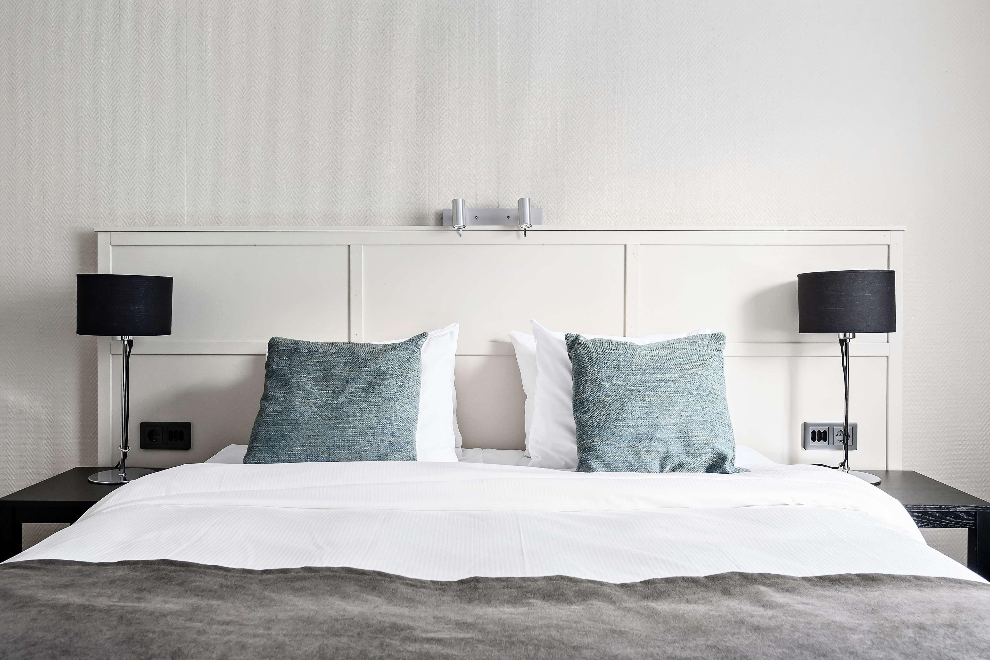 Double Superior Queen Bed