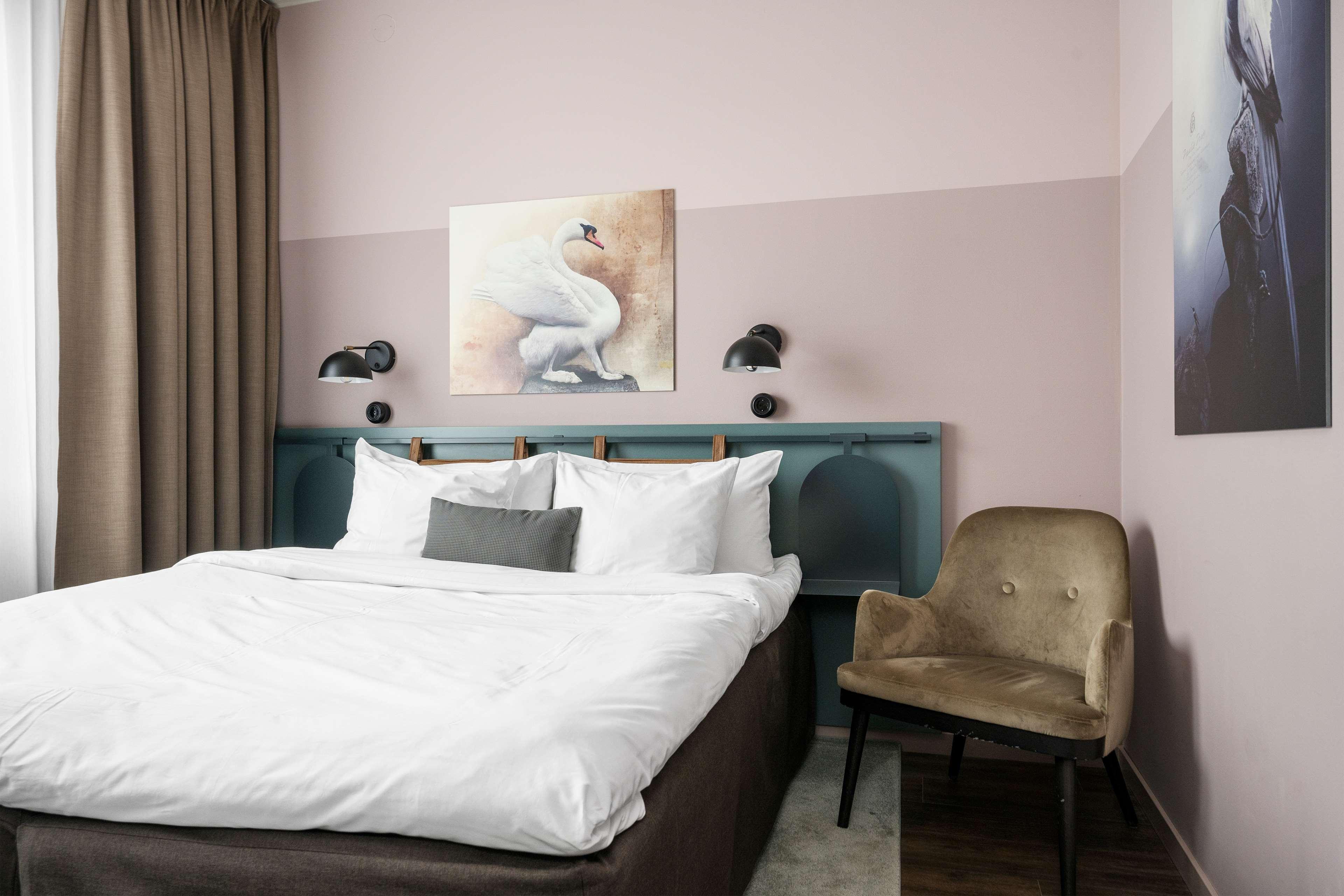 Double Superior King Bed