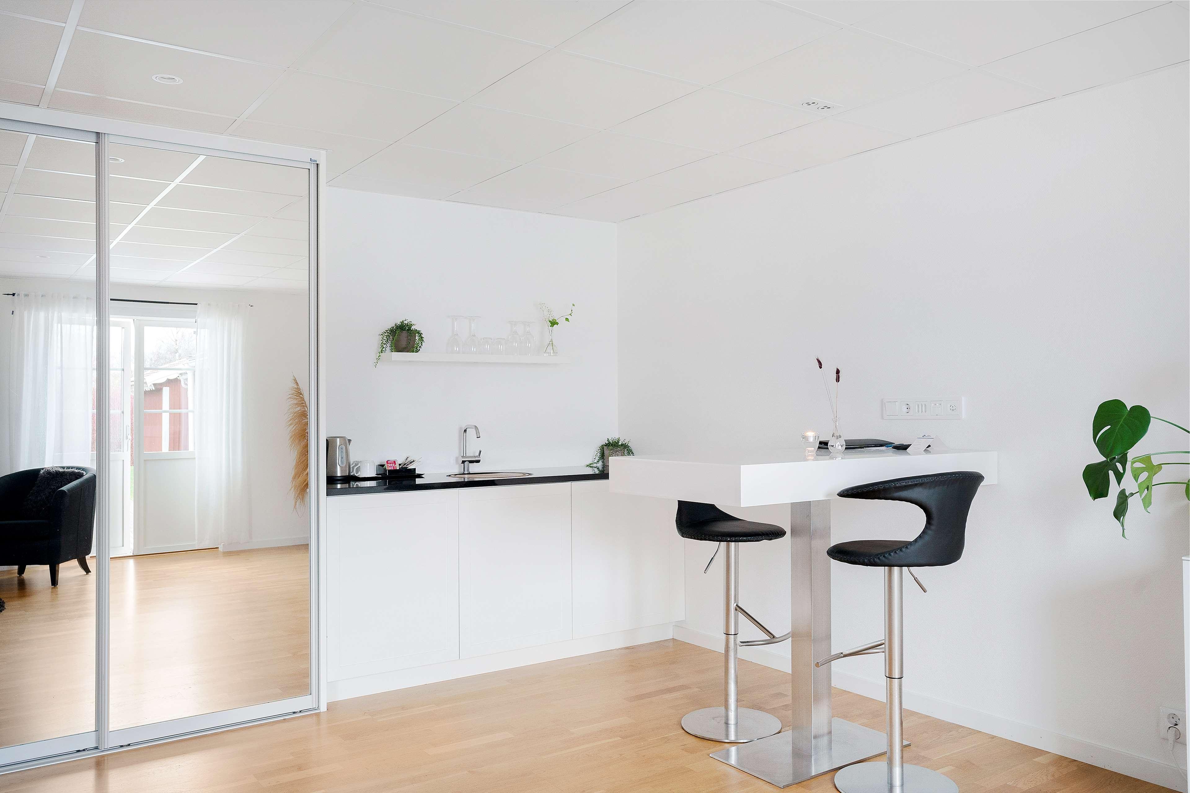 Double Deluxe King Bed