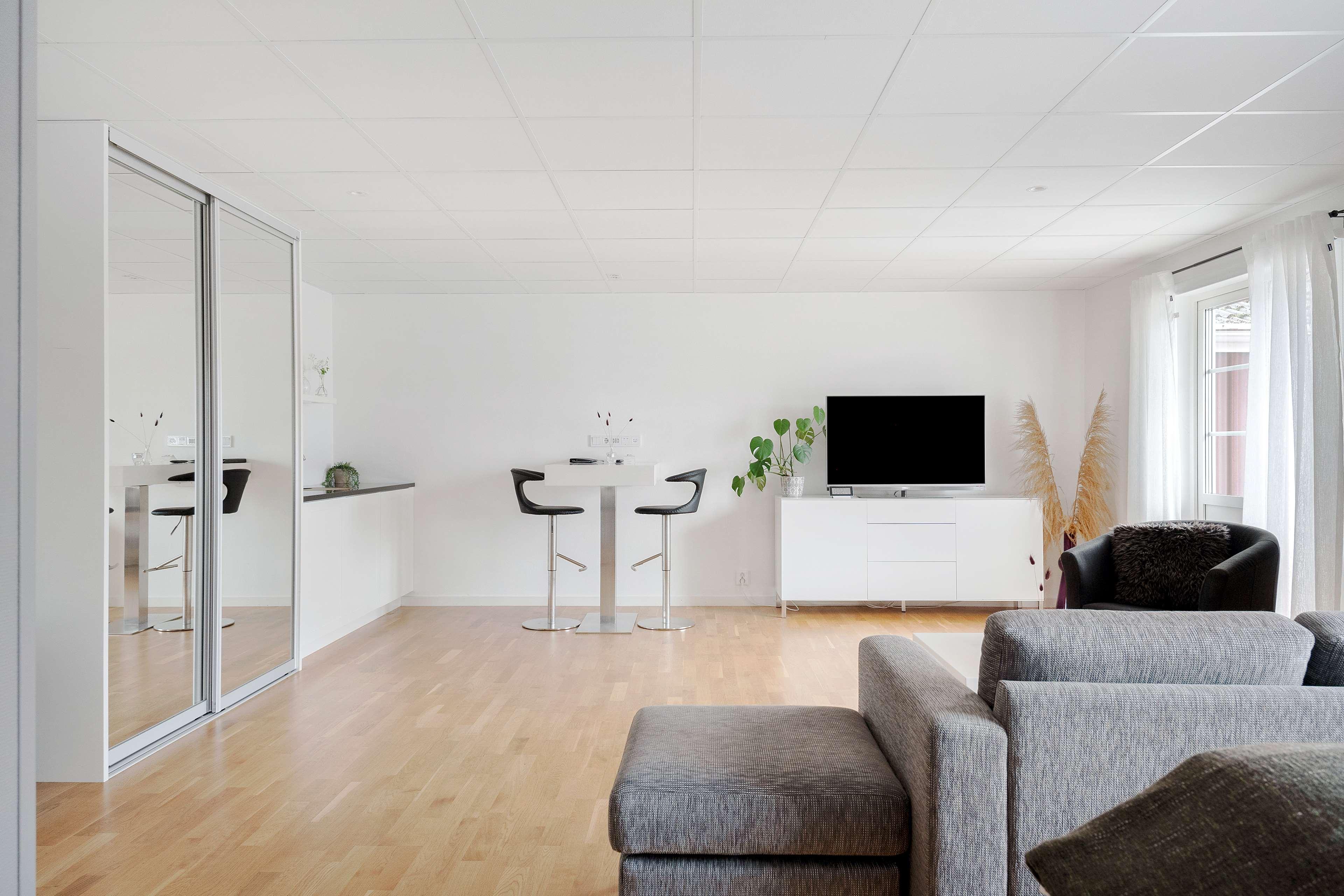 Double Deluxe King Bed