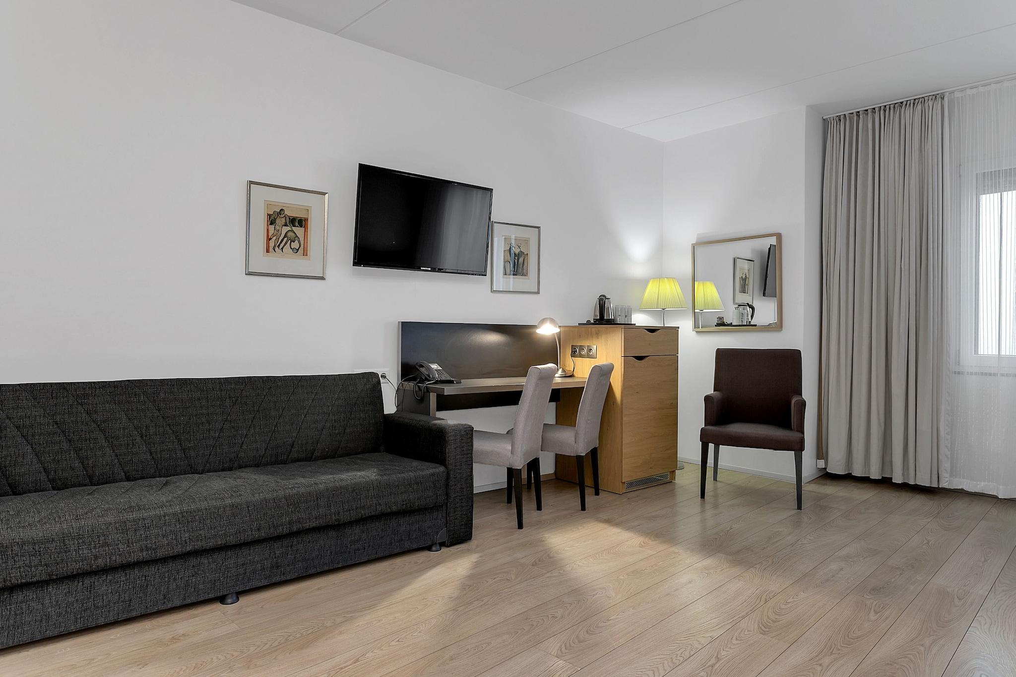 Family Room Two King Beds