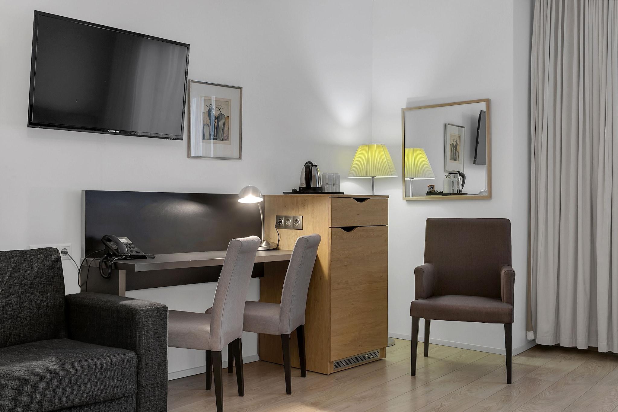 Family Room Two King Beds