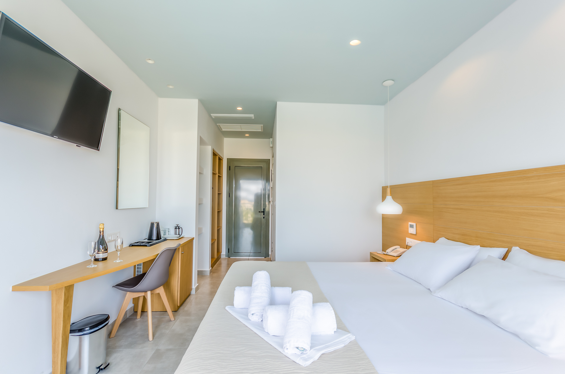 Double or Twin Superior Sea View