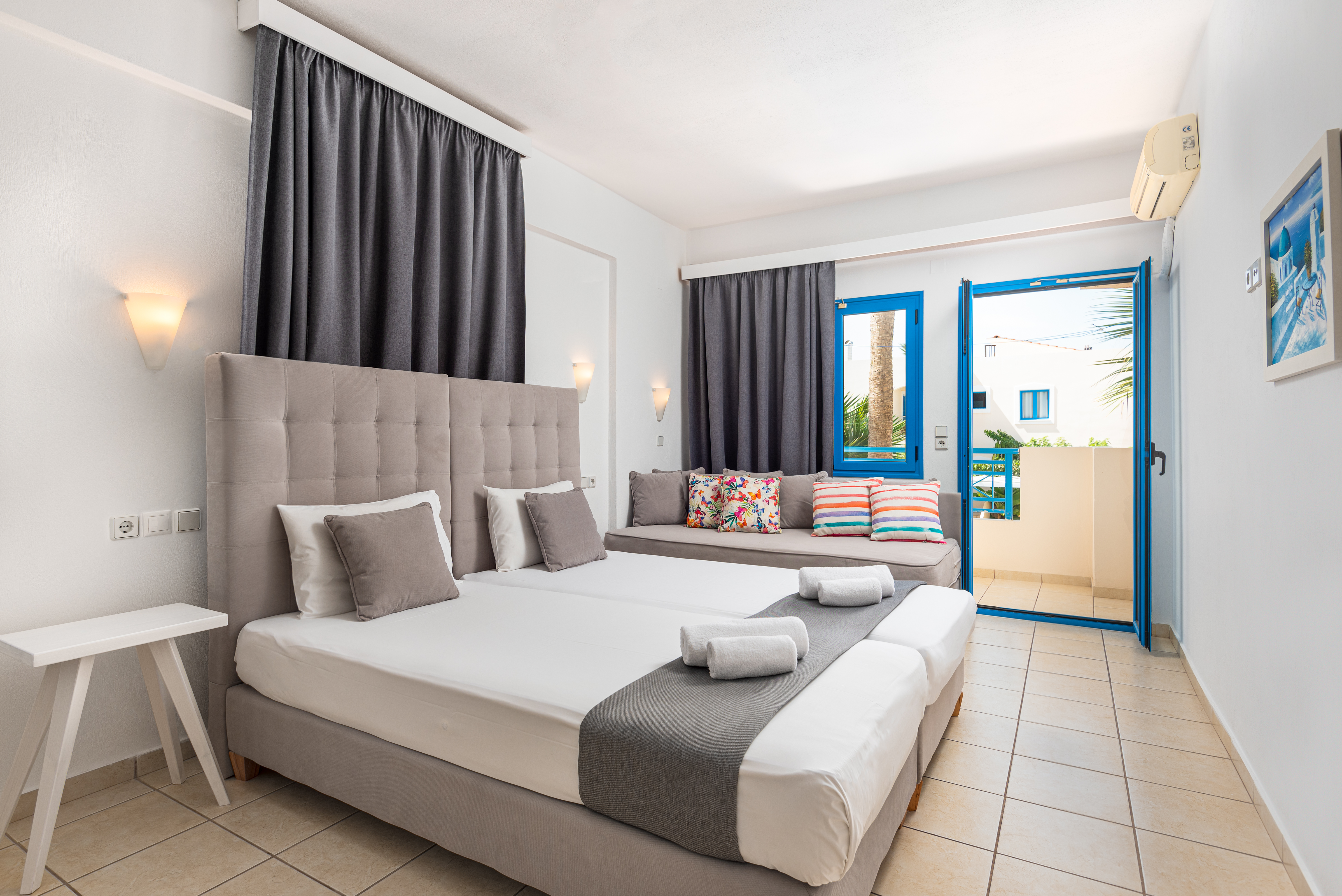 Studio Superior Capacity 3