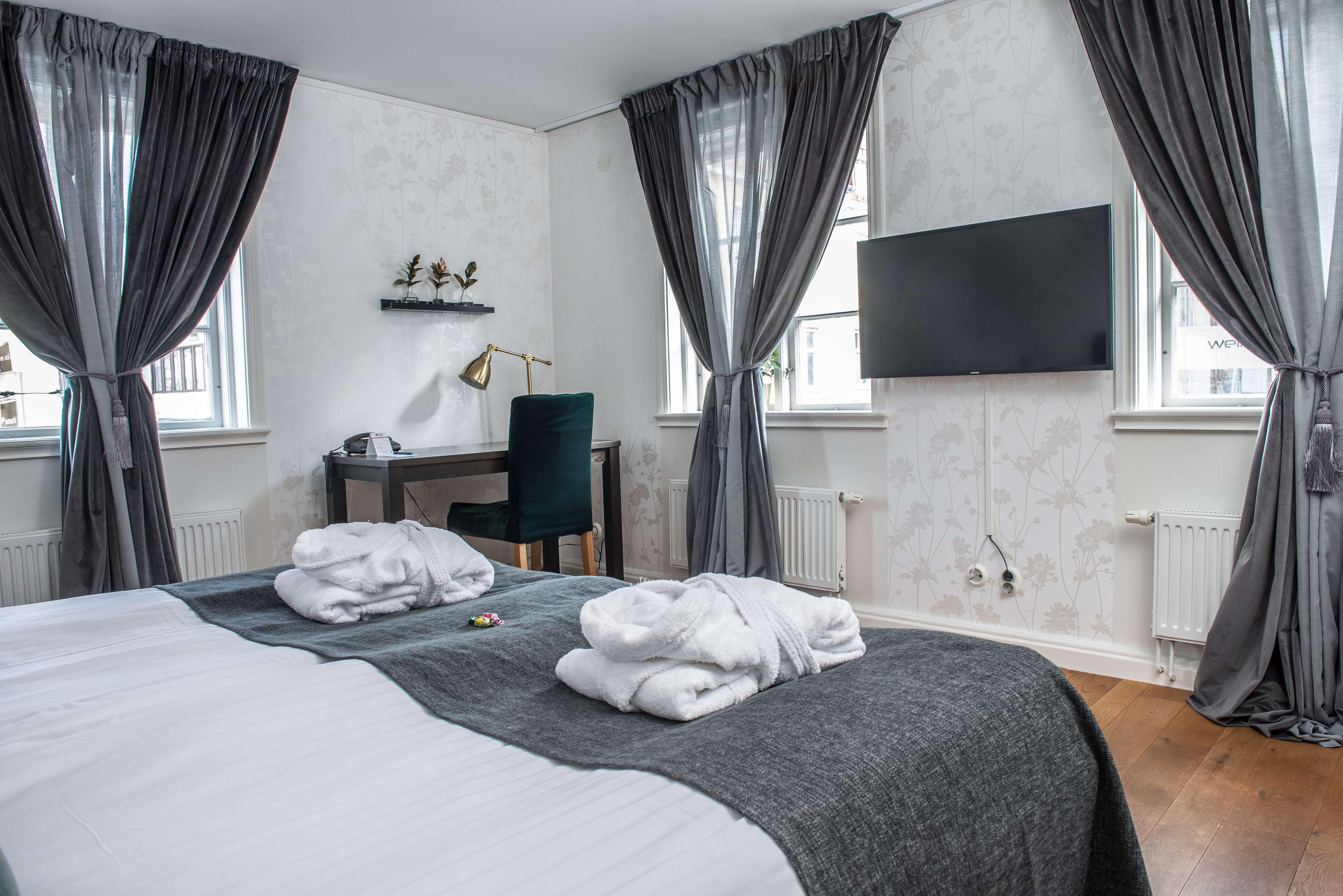 Suite with Double Bed