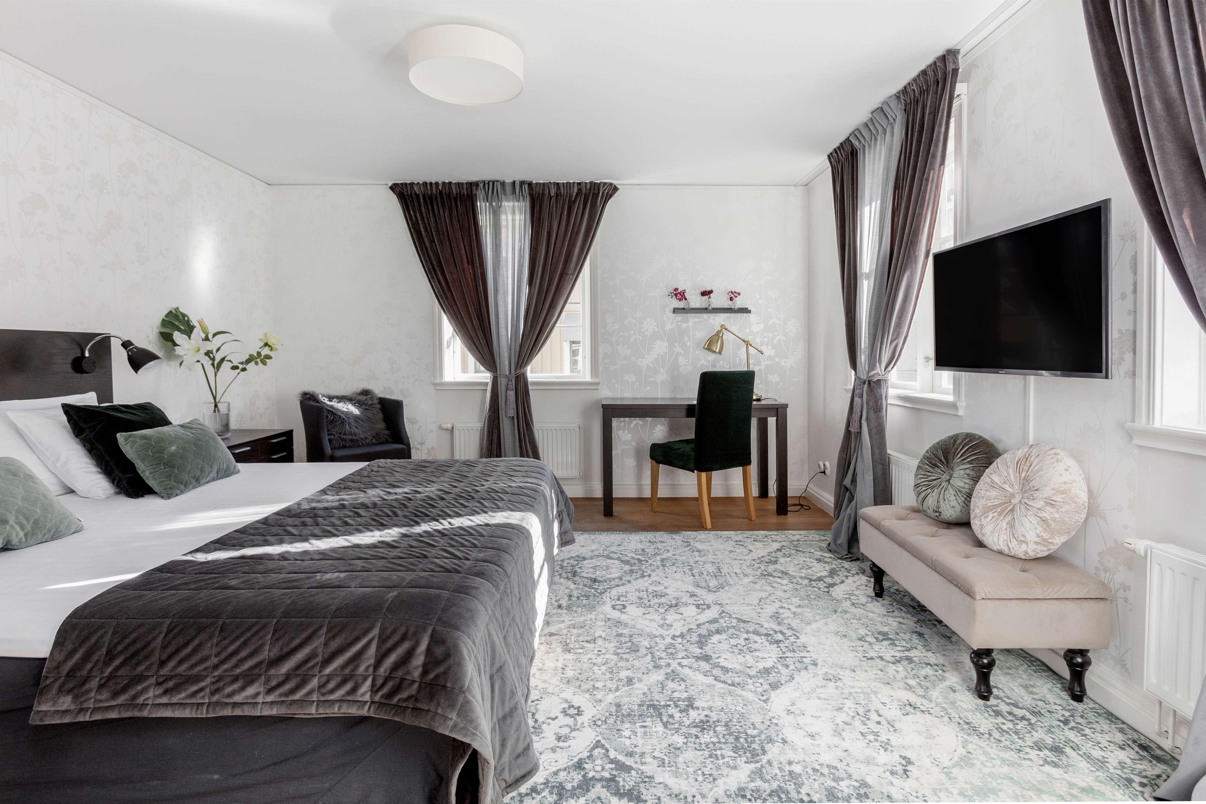 Suite with Double Bed