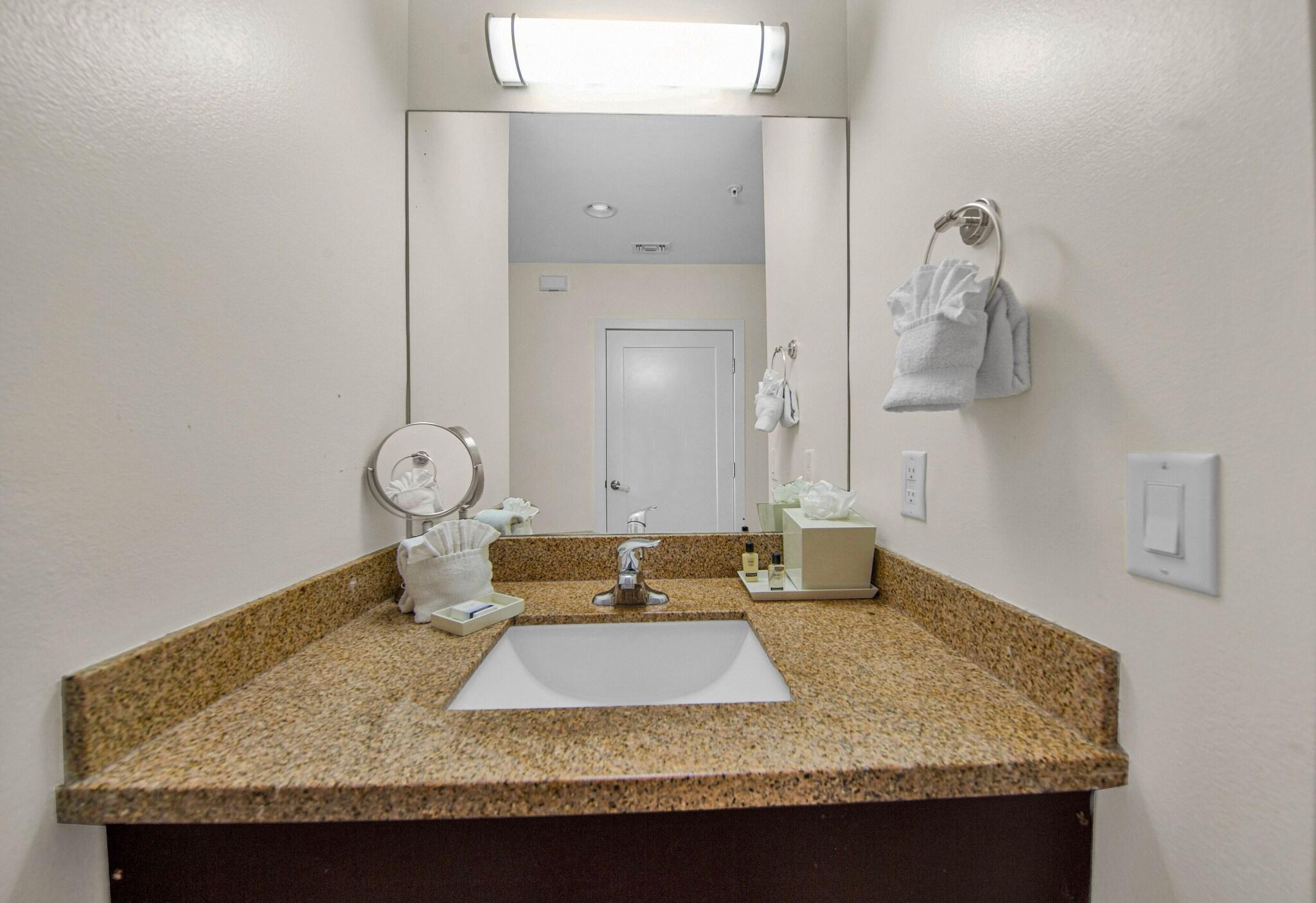 Double Deluxe Two Double Beds