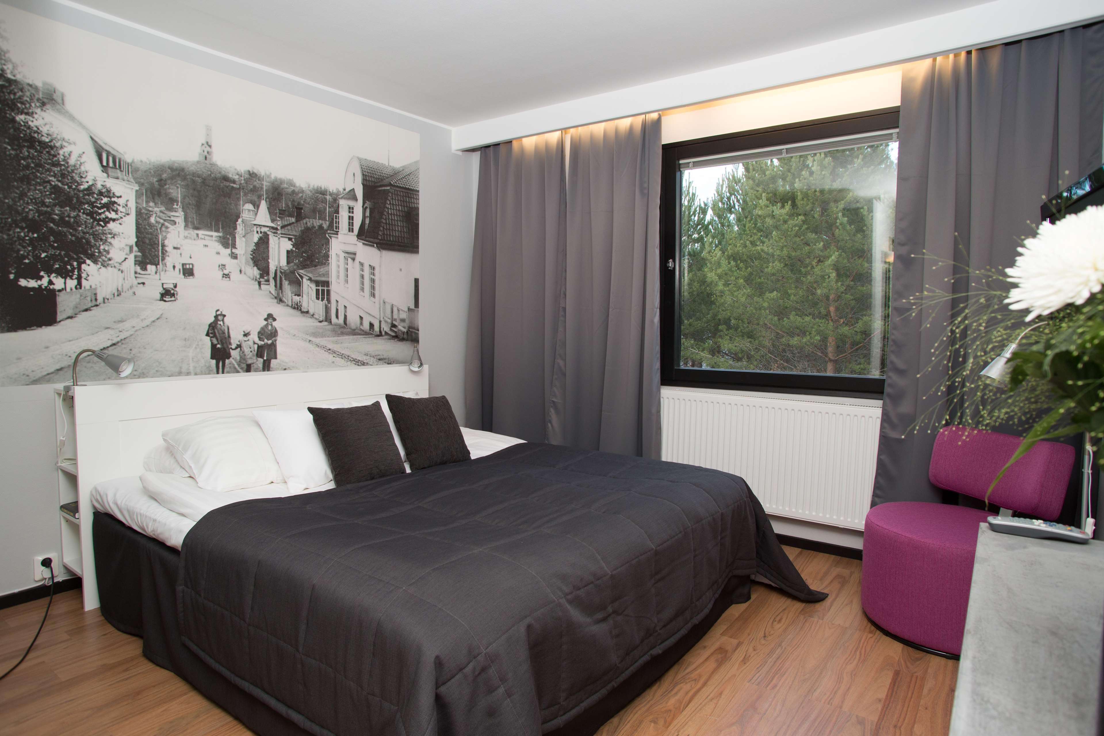 Suite King Bed Non Smoking