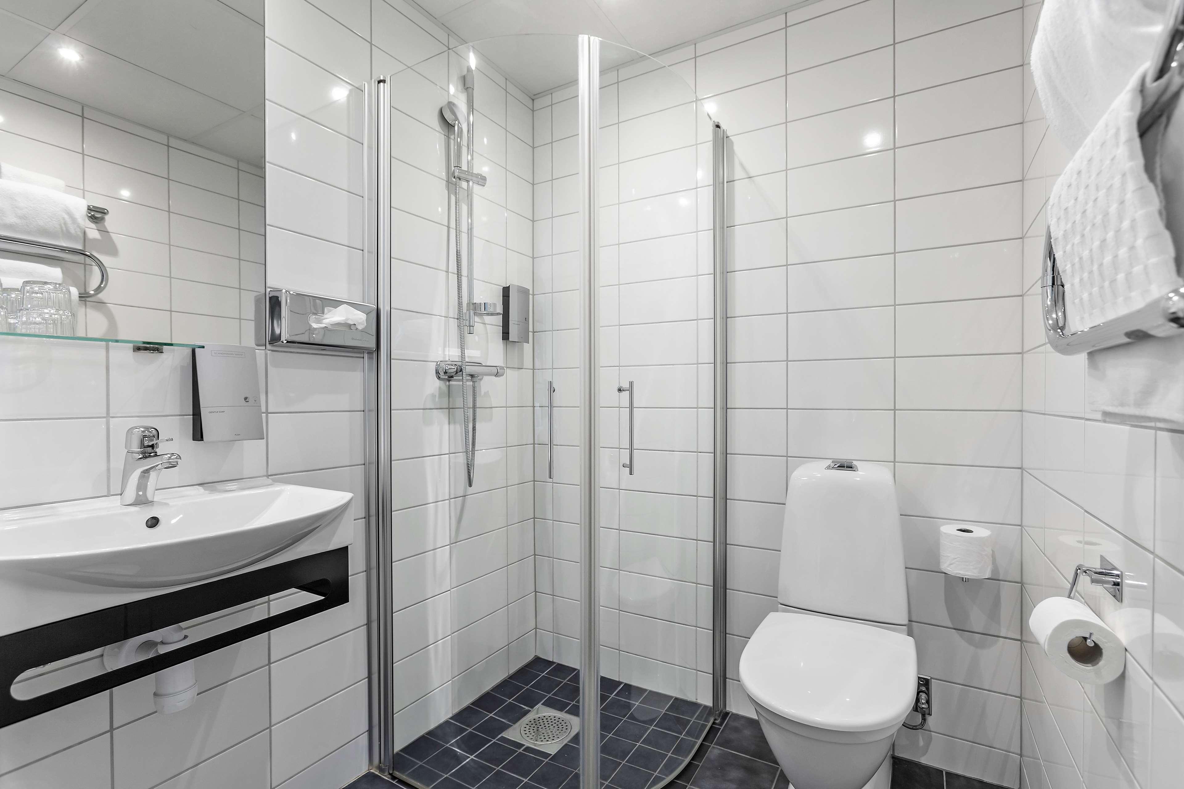 Double Queen Bed Non Smoking