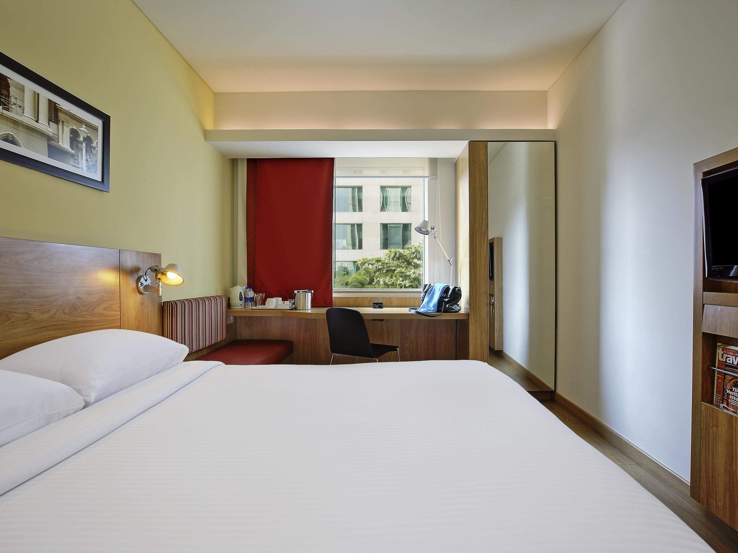 Double Queen Size Bed