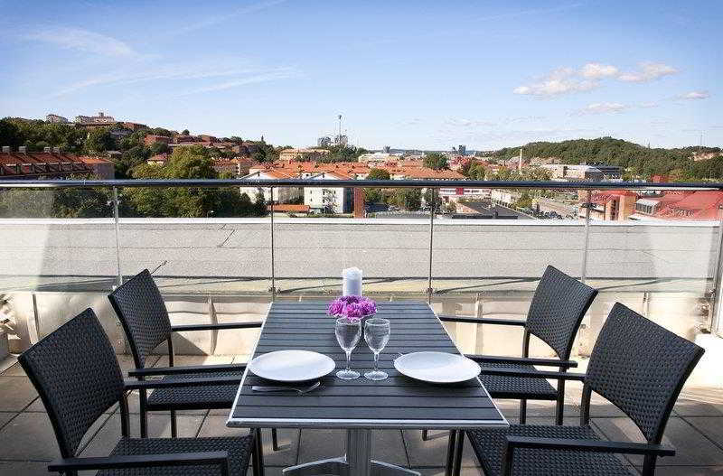 Double or Twin Superior