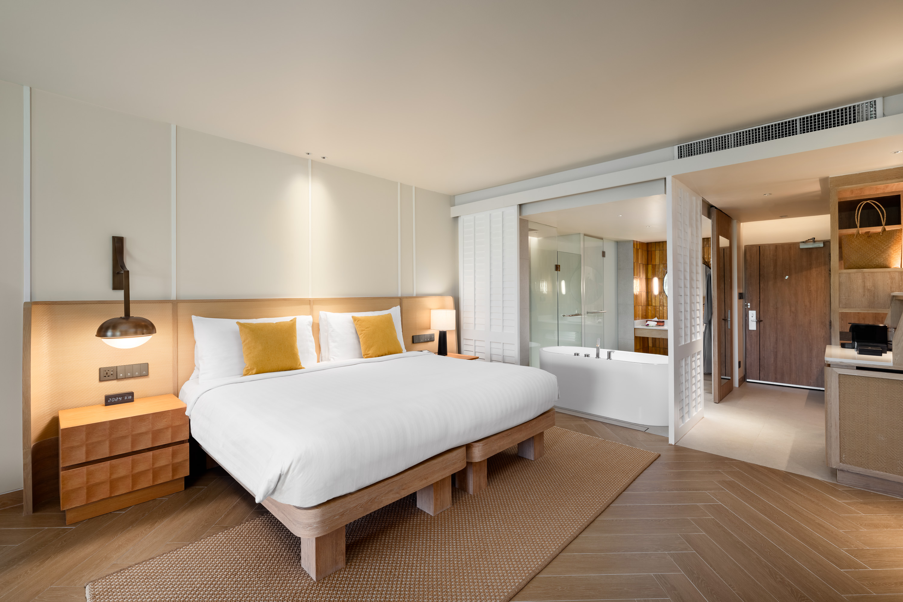 Room Club with Views