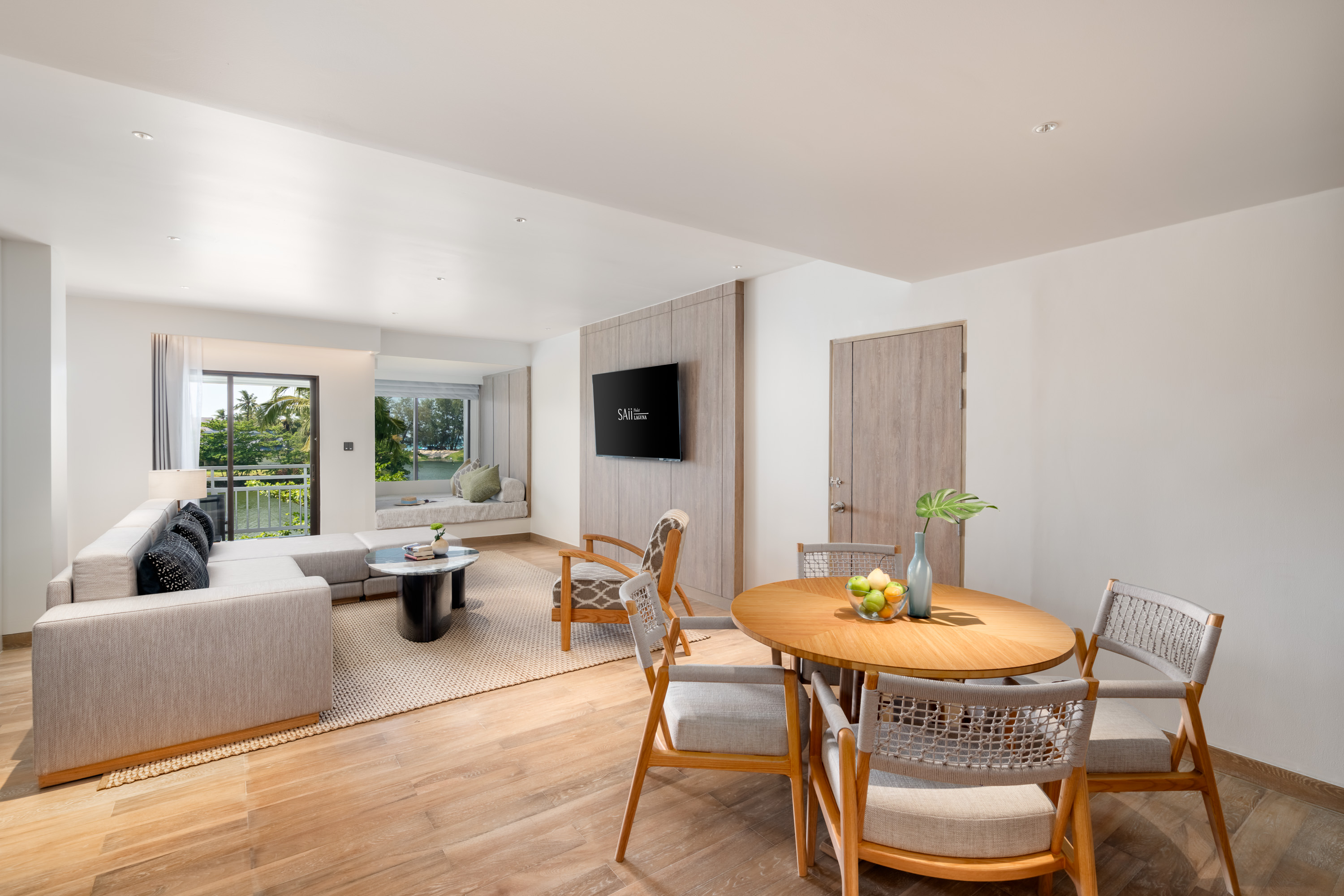 Suite King Bed One Bedroom 