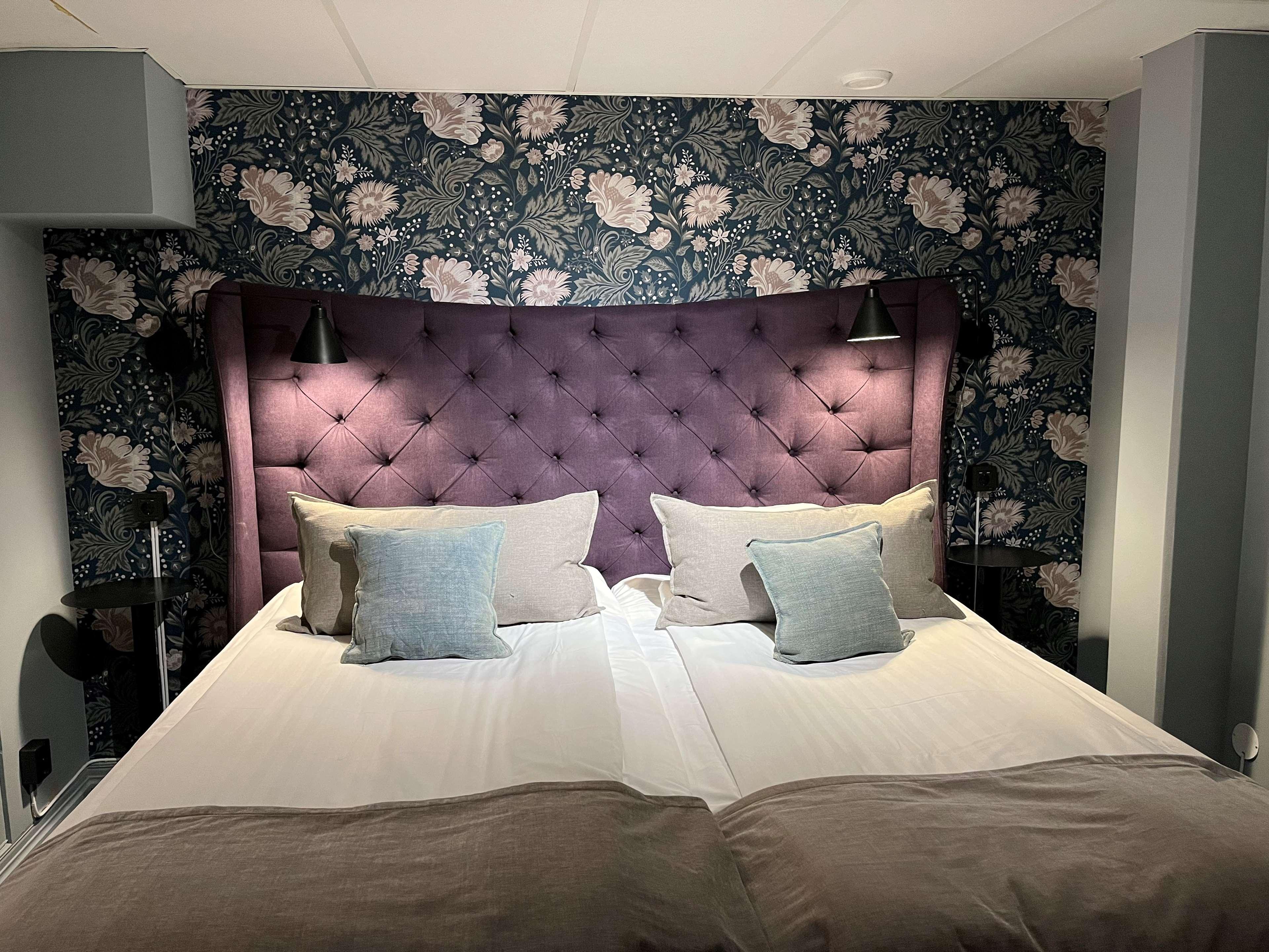 Studio King Size Bed