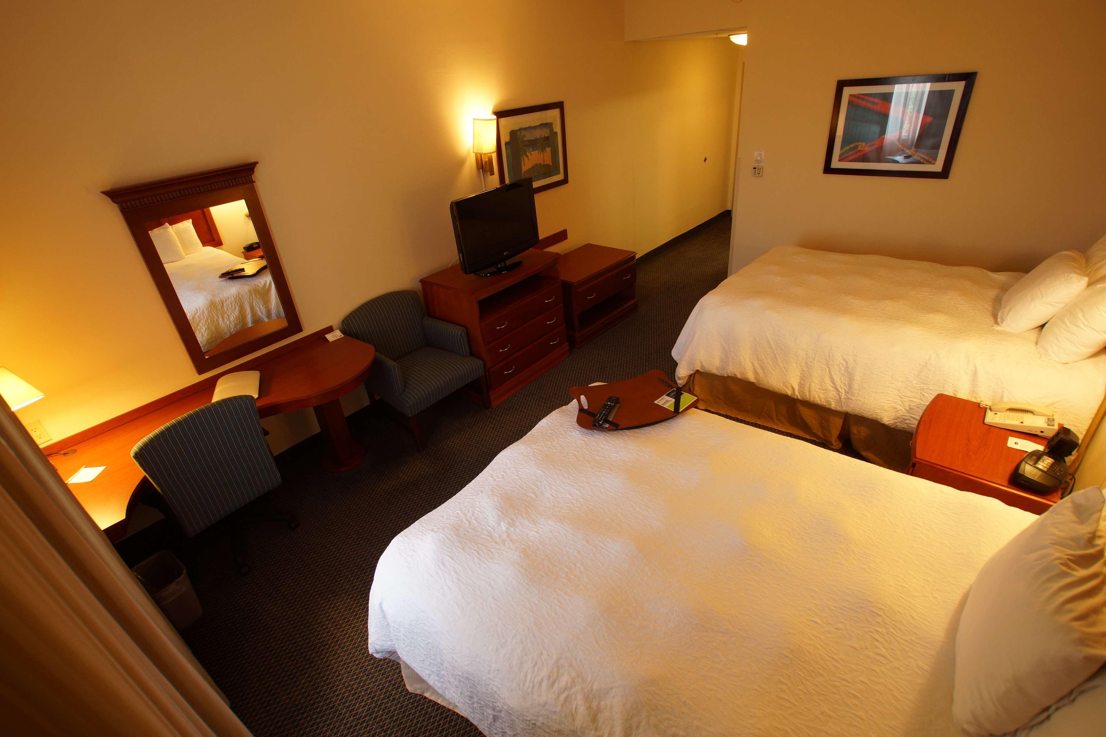 Double Queen Bed Non Smoking