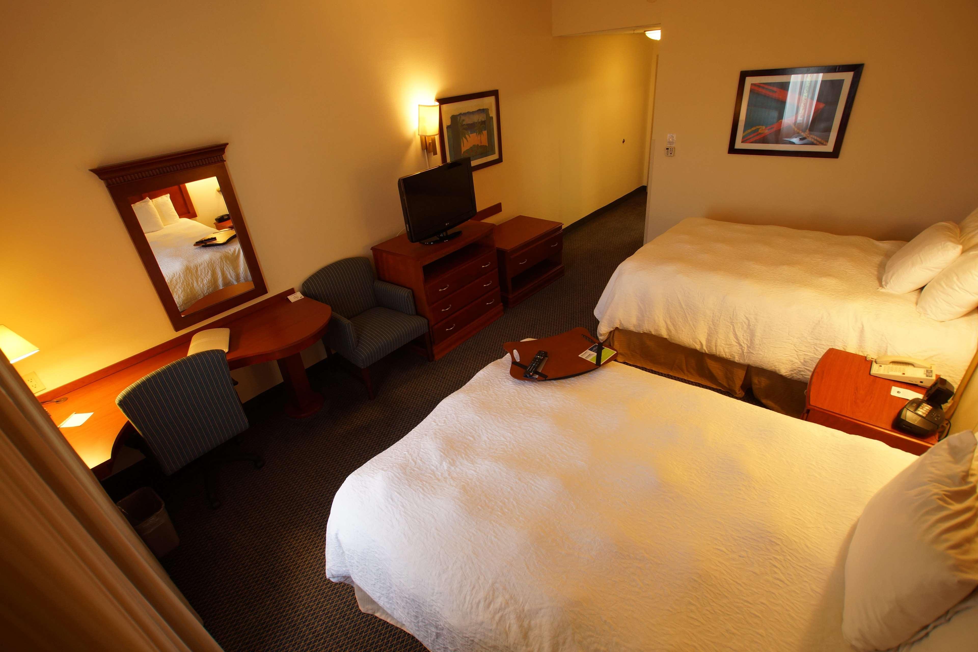 Double Queen Bed Non Smoking