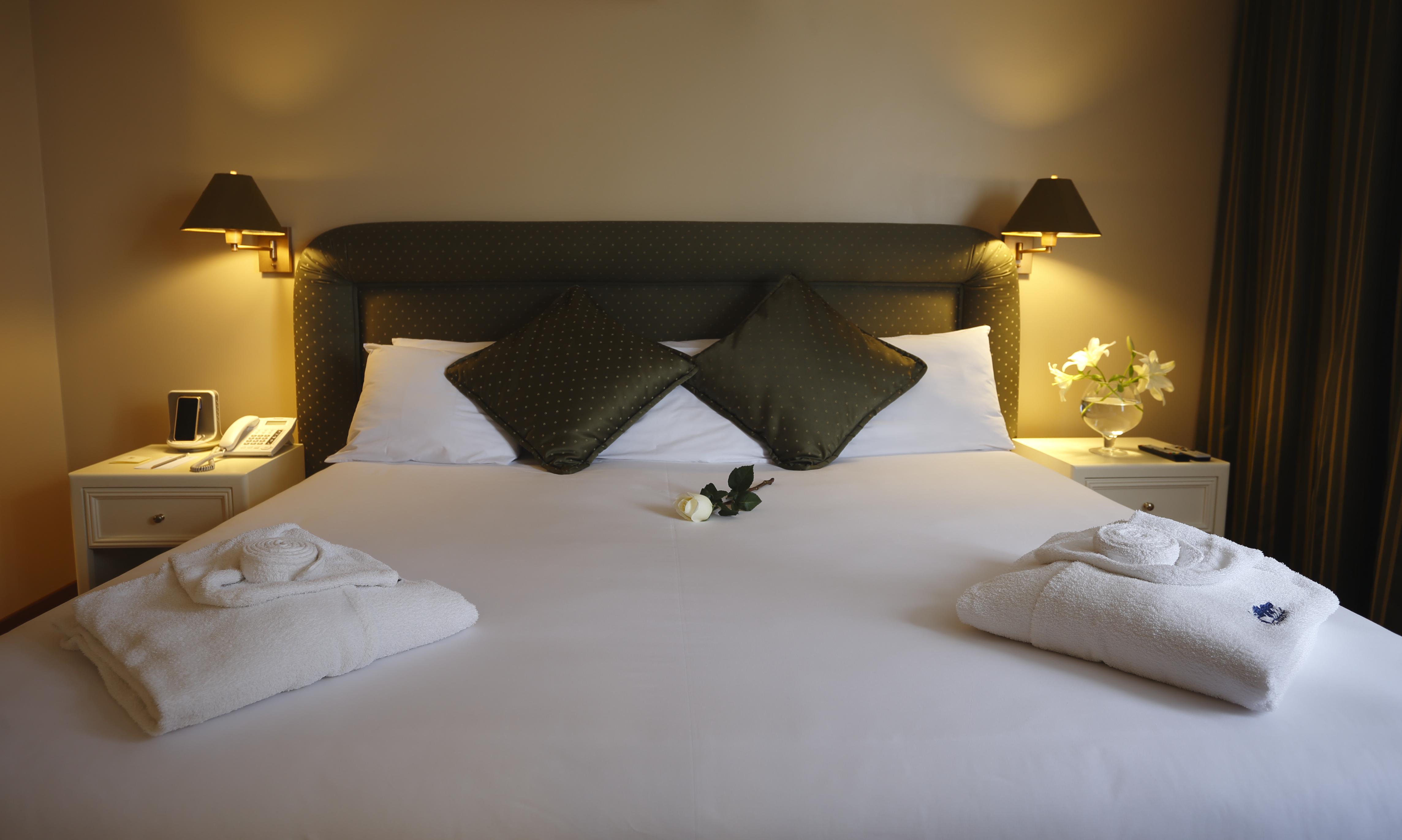 Junior Suite King Size Bed