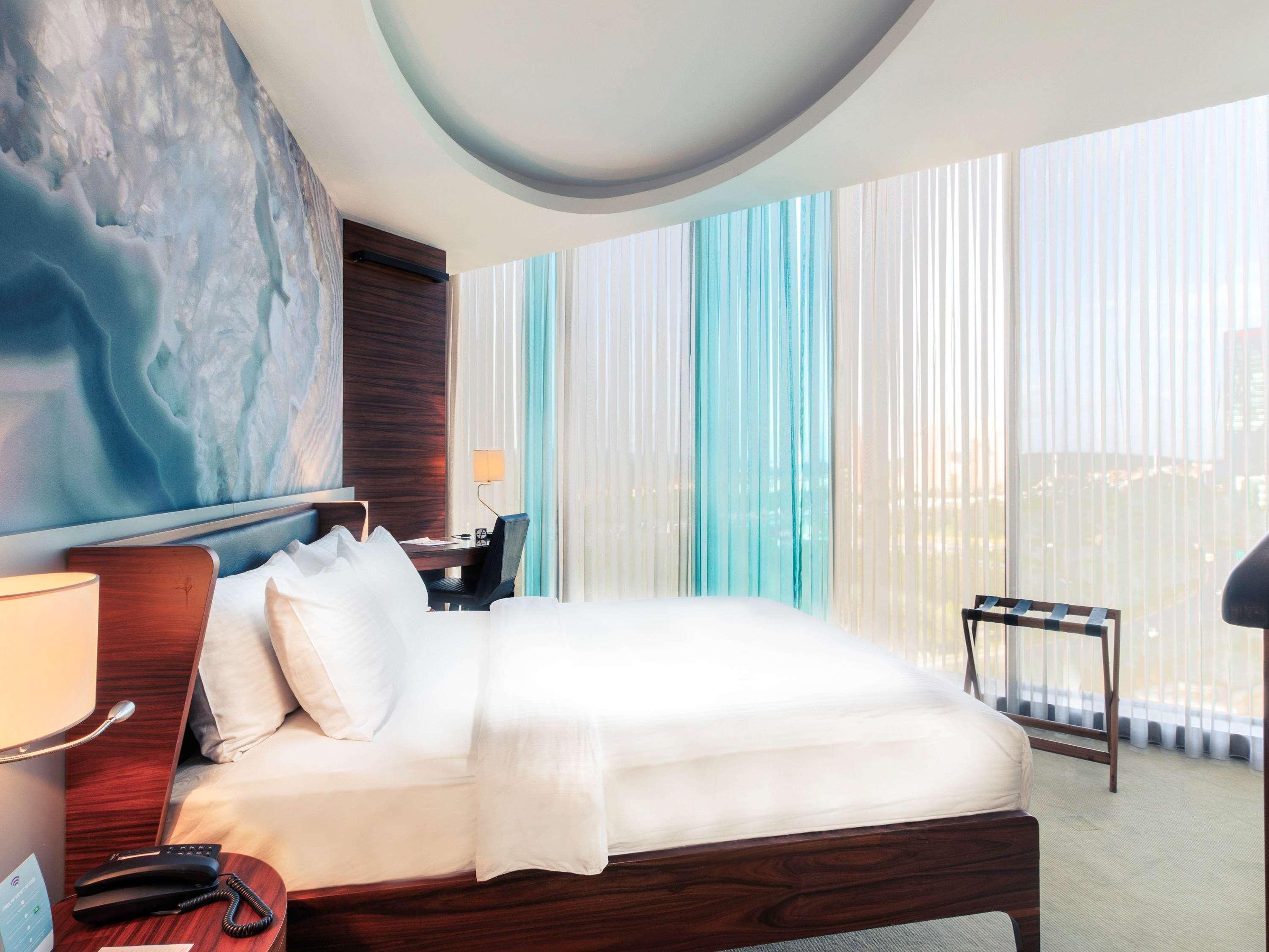 Double Superior King Bed