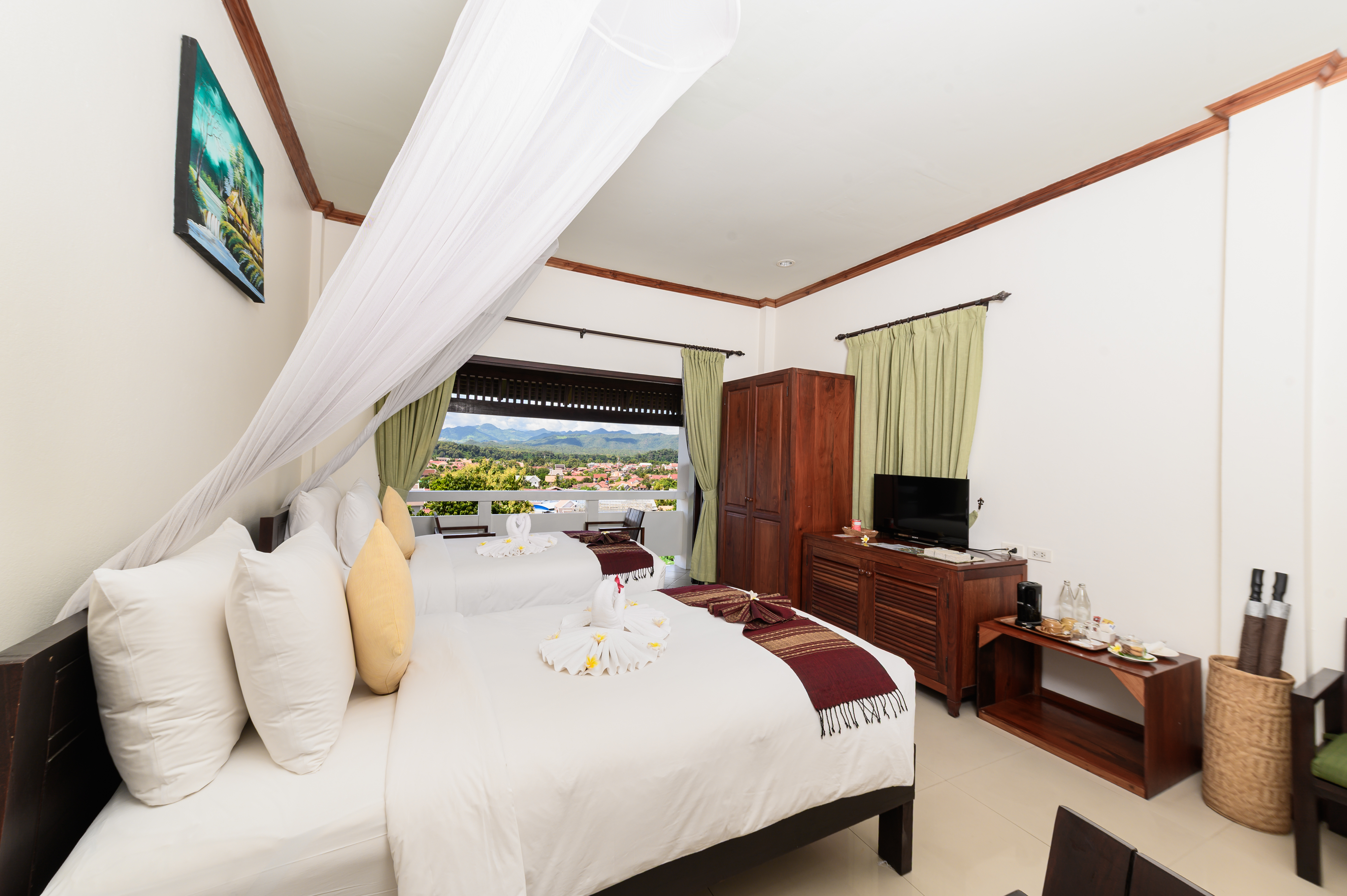 Double or Twin Standard