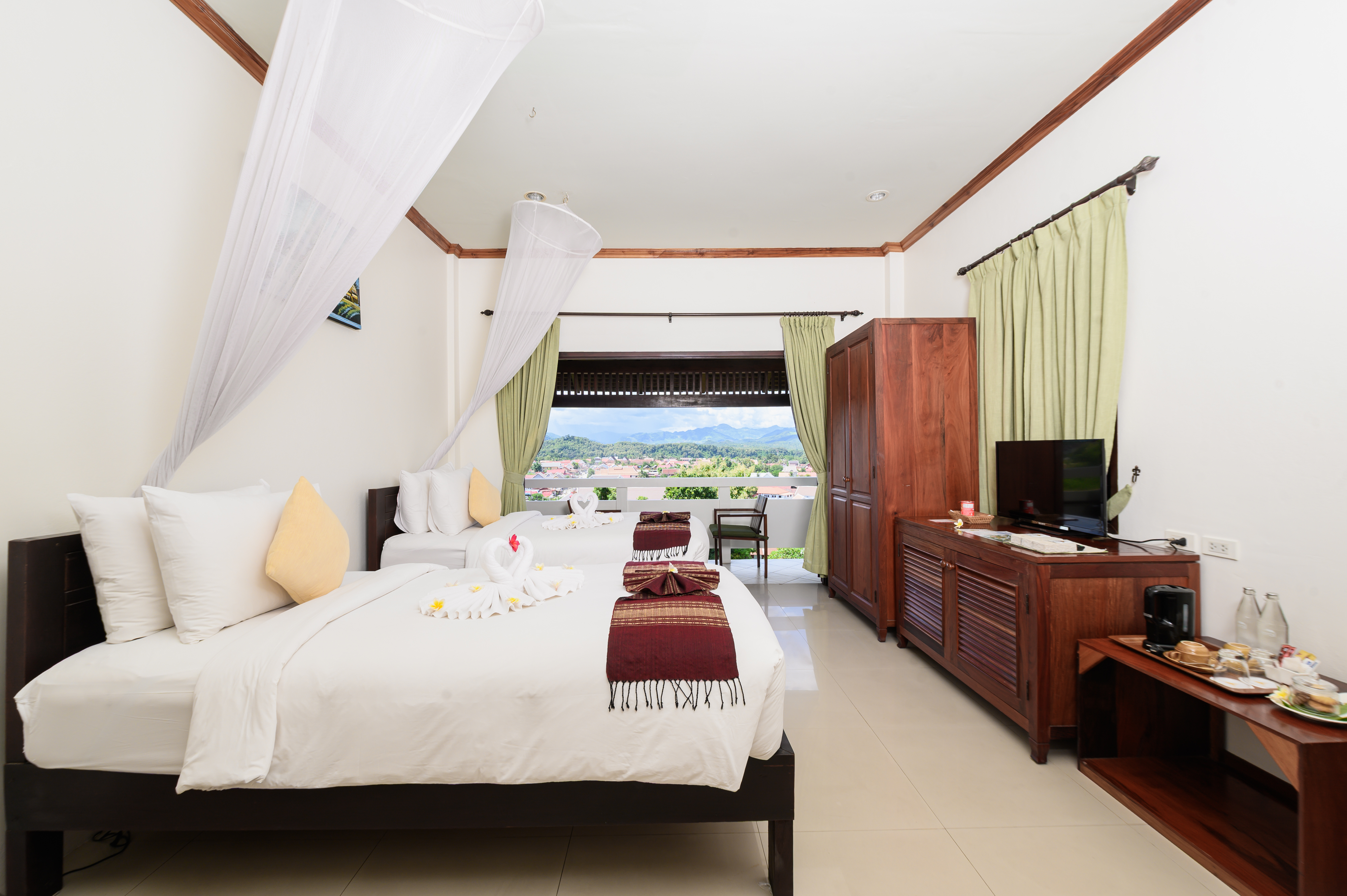 Double or Twin Standard