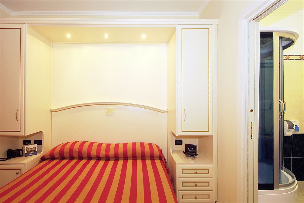 Double Single Classic