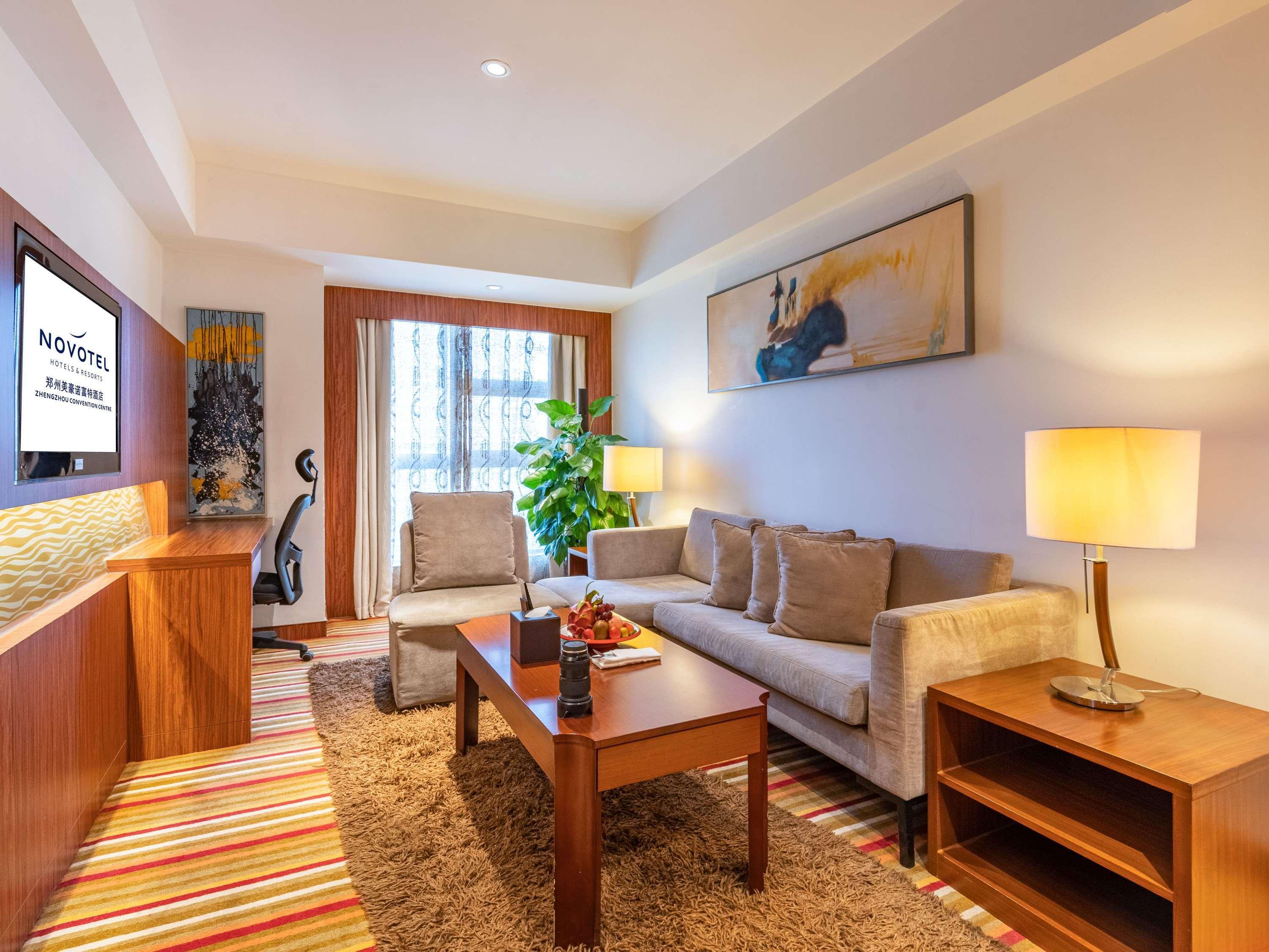 Suite Premier City View