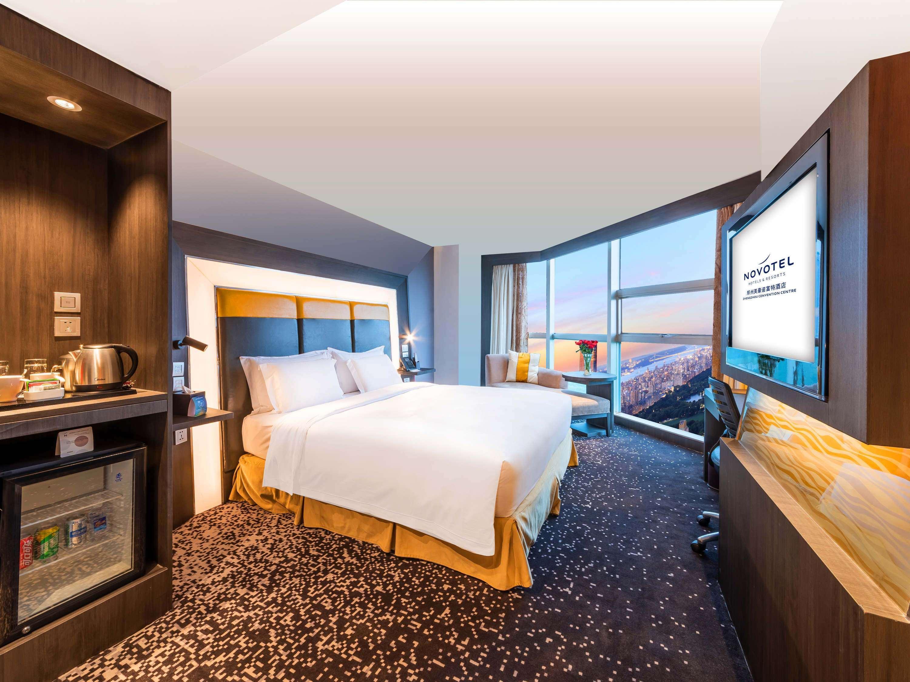 Double Superior King Bed