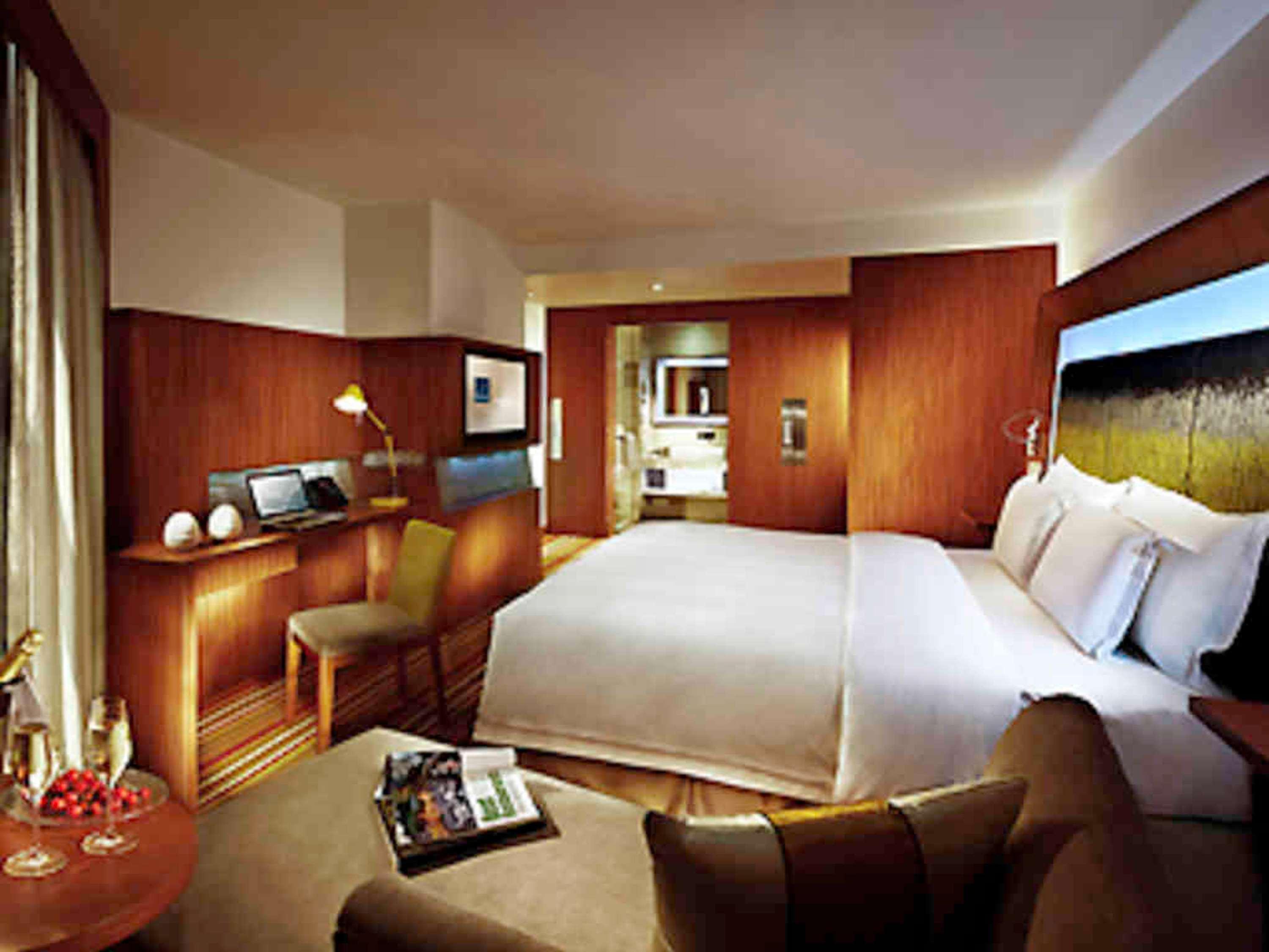 Double Premier King Bed