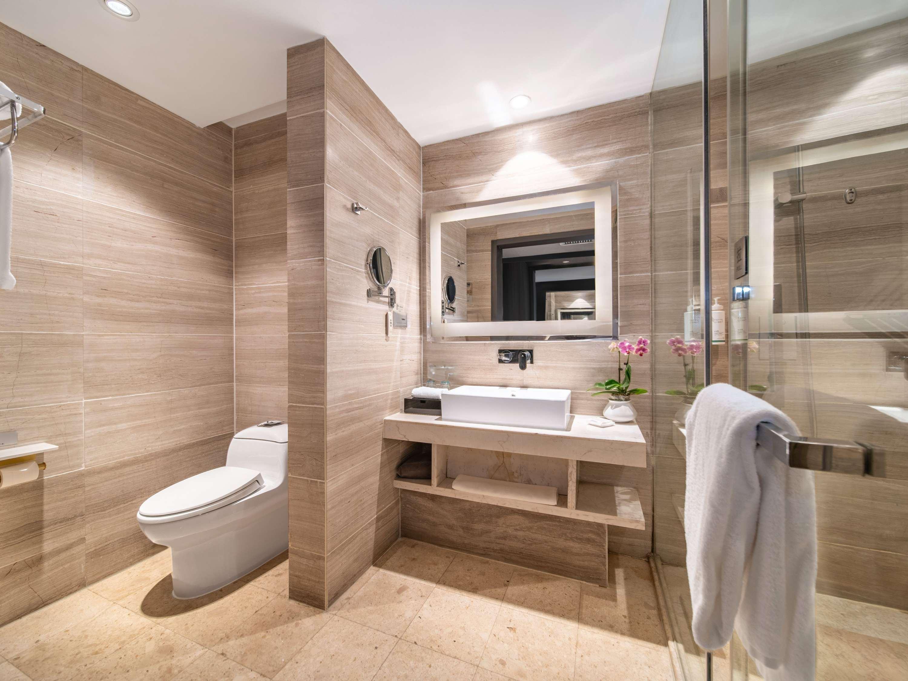 Double Superior King Bed