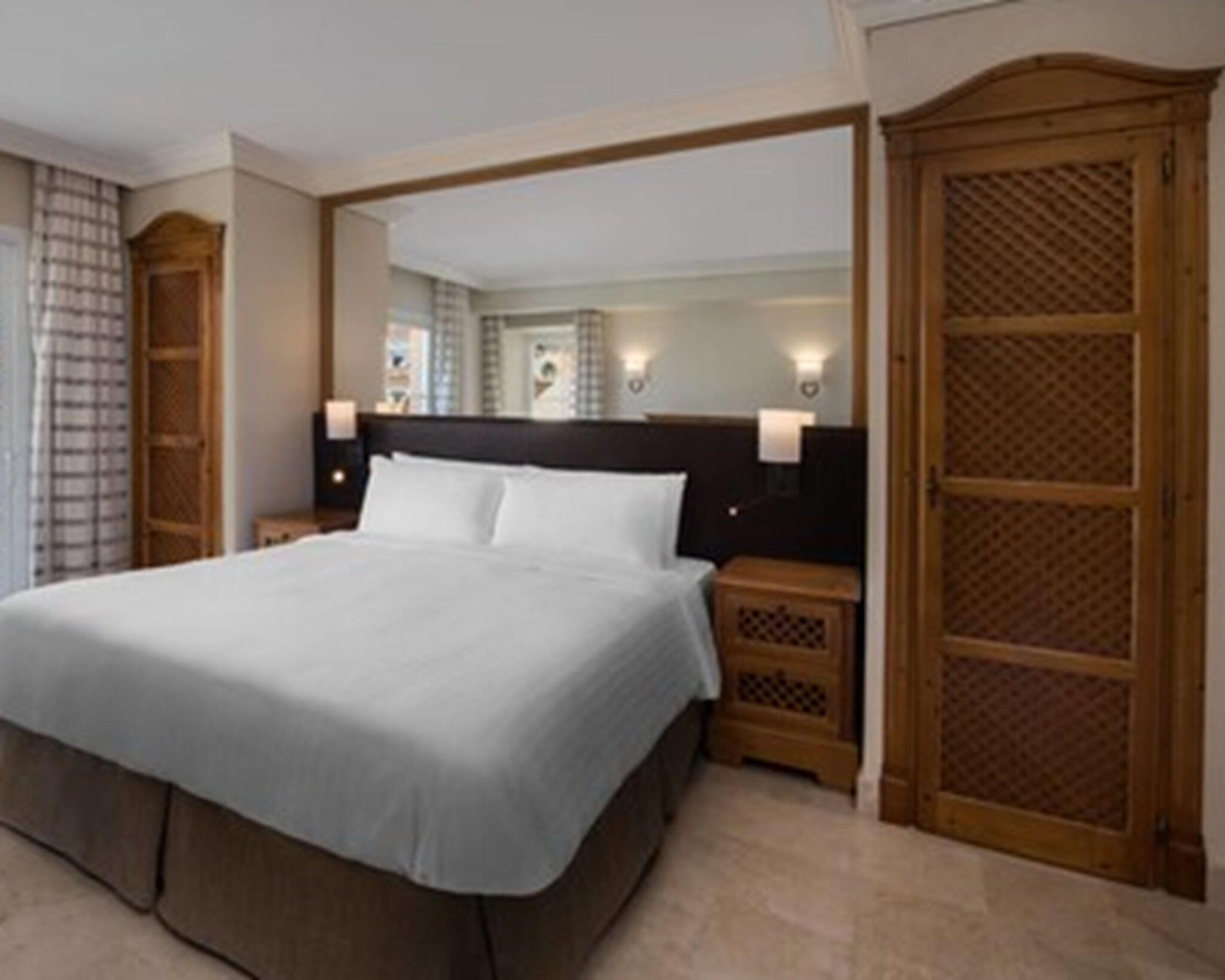 Apartment King Bed One Bedroom 