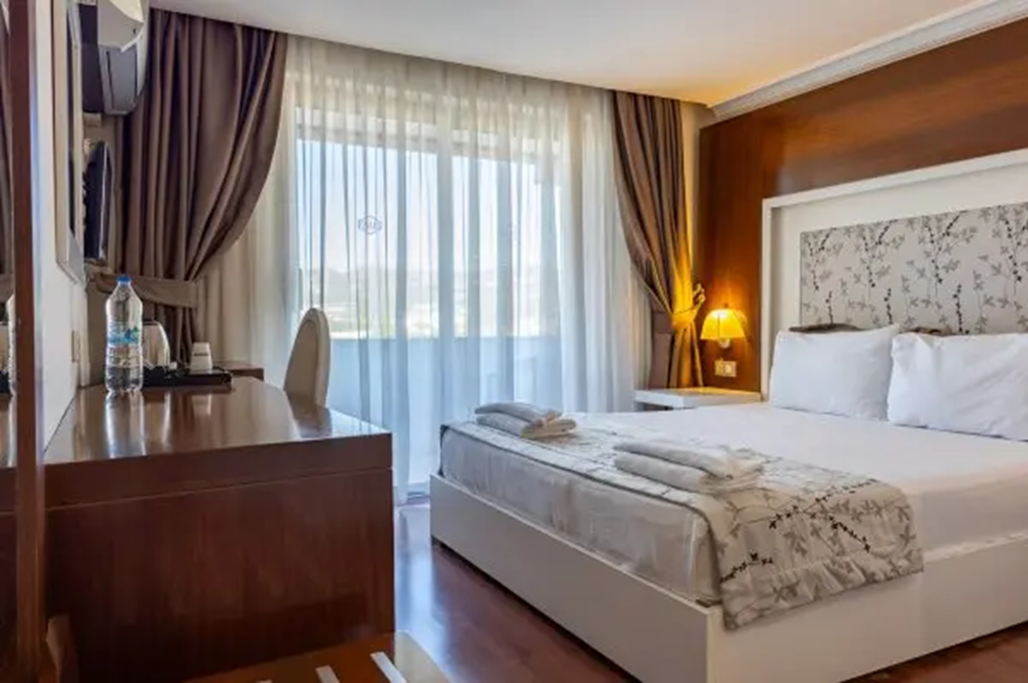 Double Single Economy