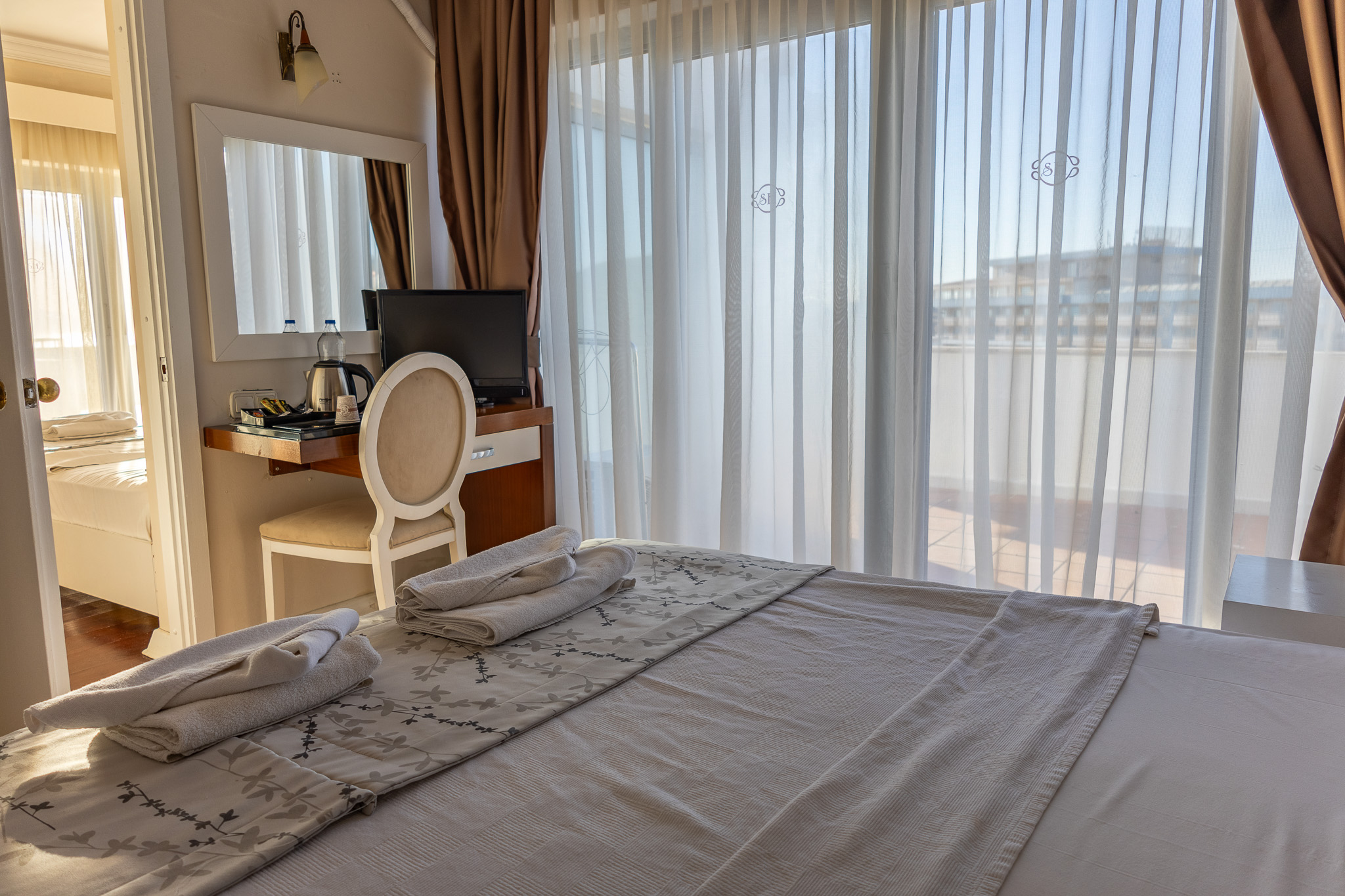 Family Room Connecting Room