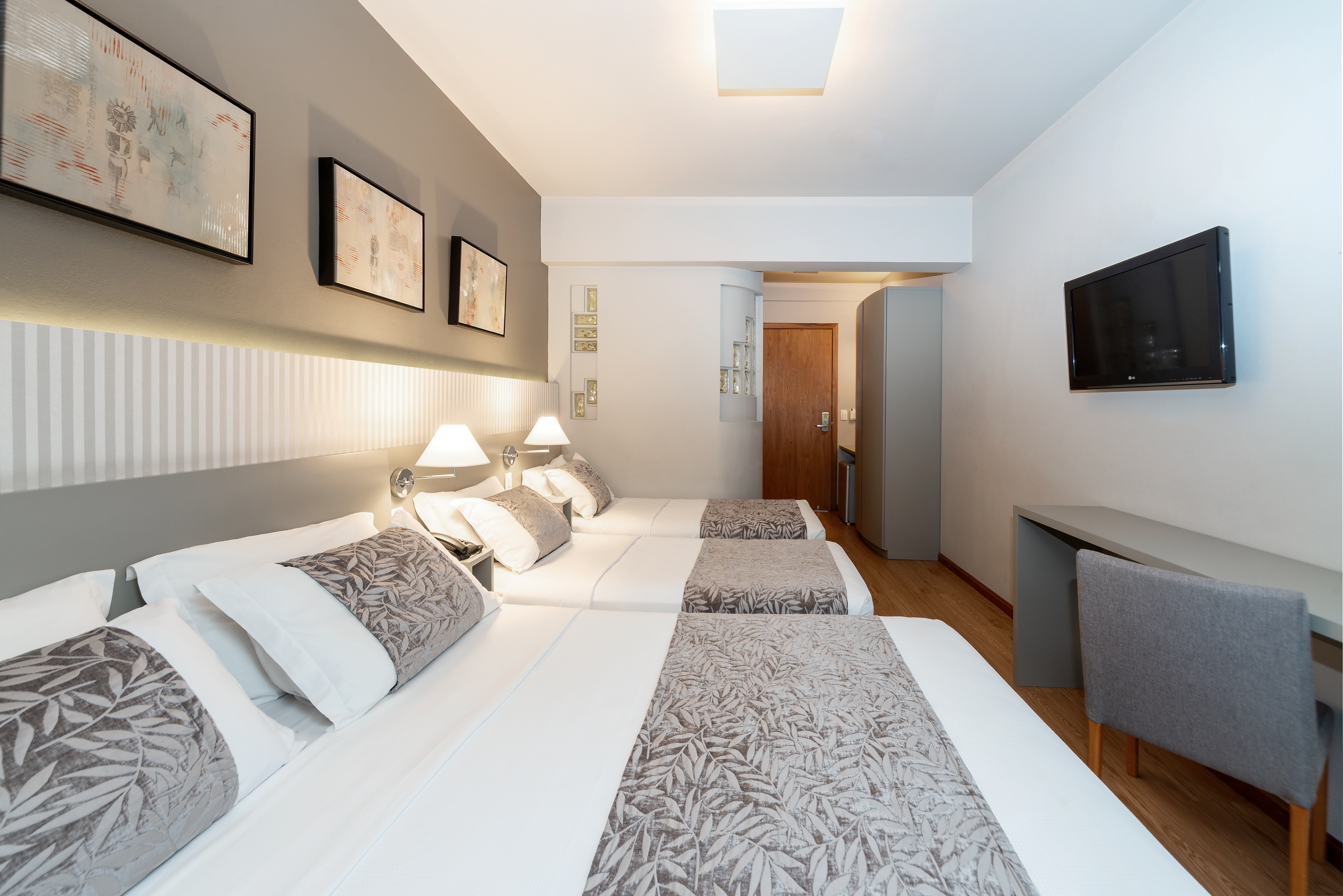 Quadruple Deluxe City View