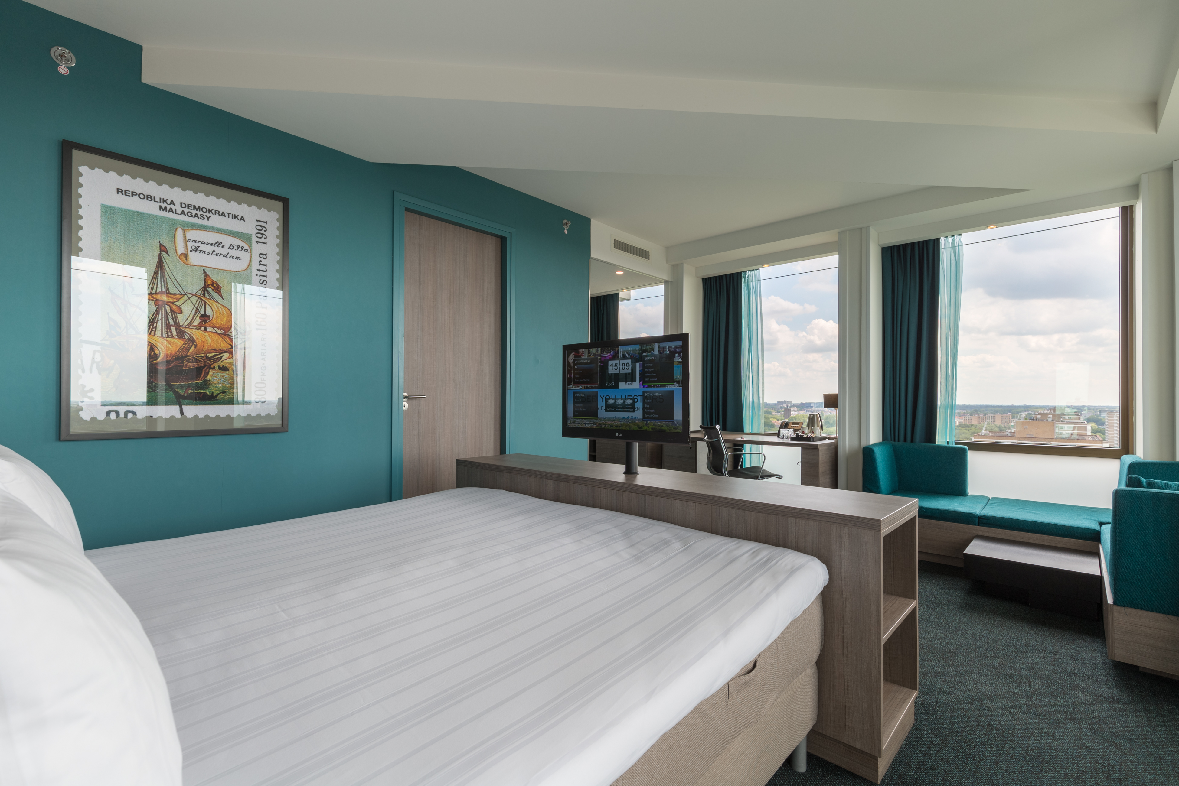 Double Executive City View