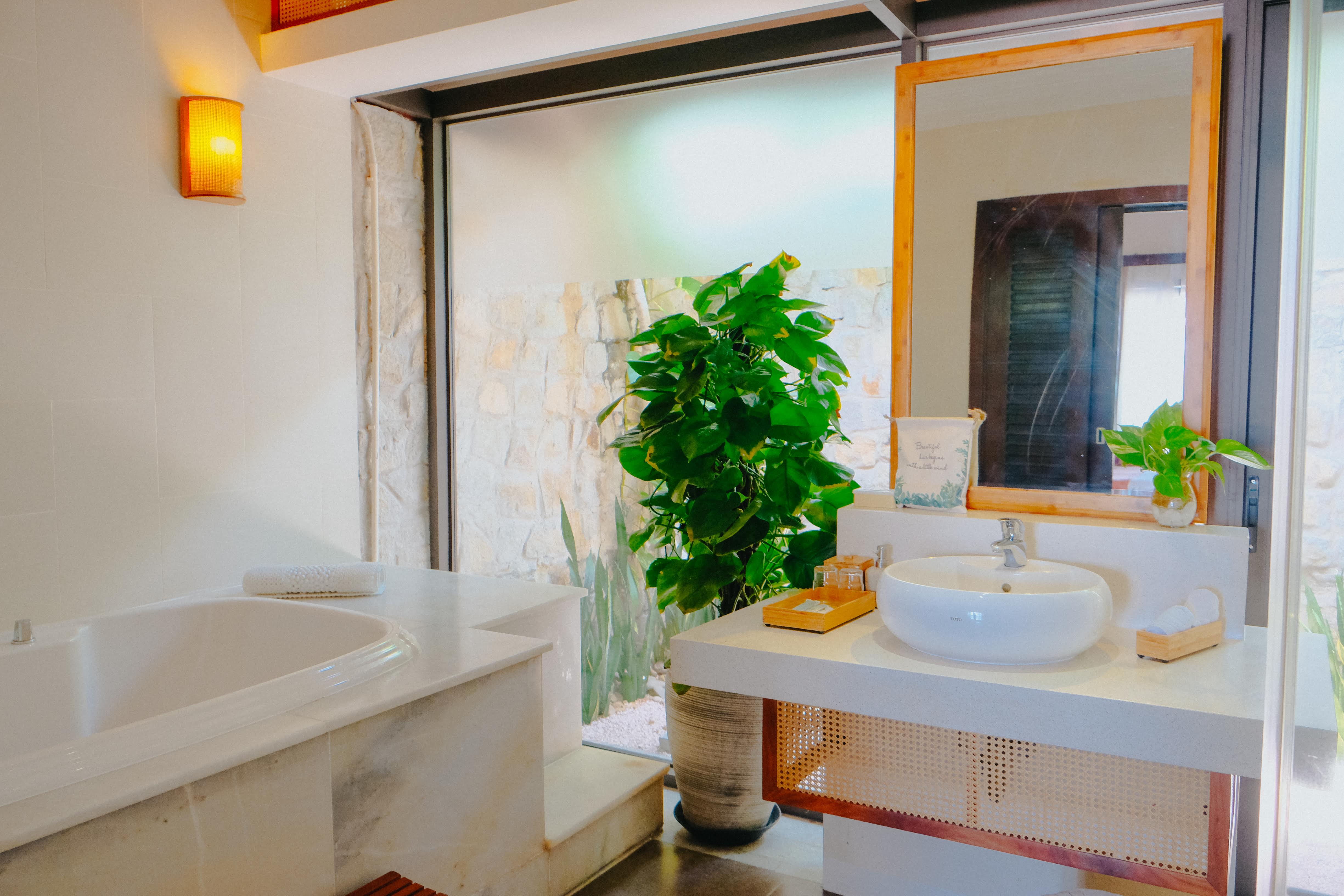 Bungalow Beach Front