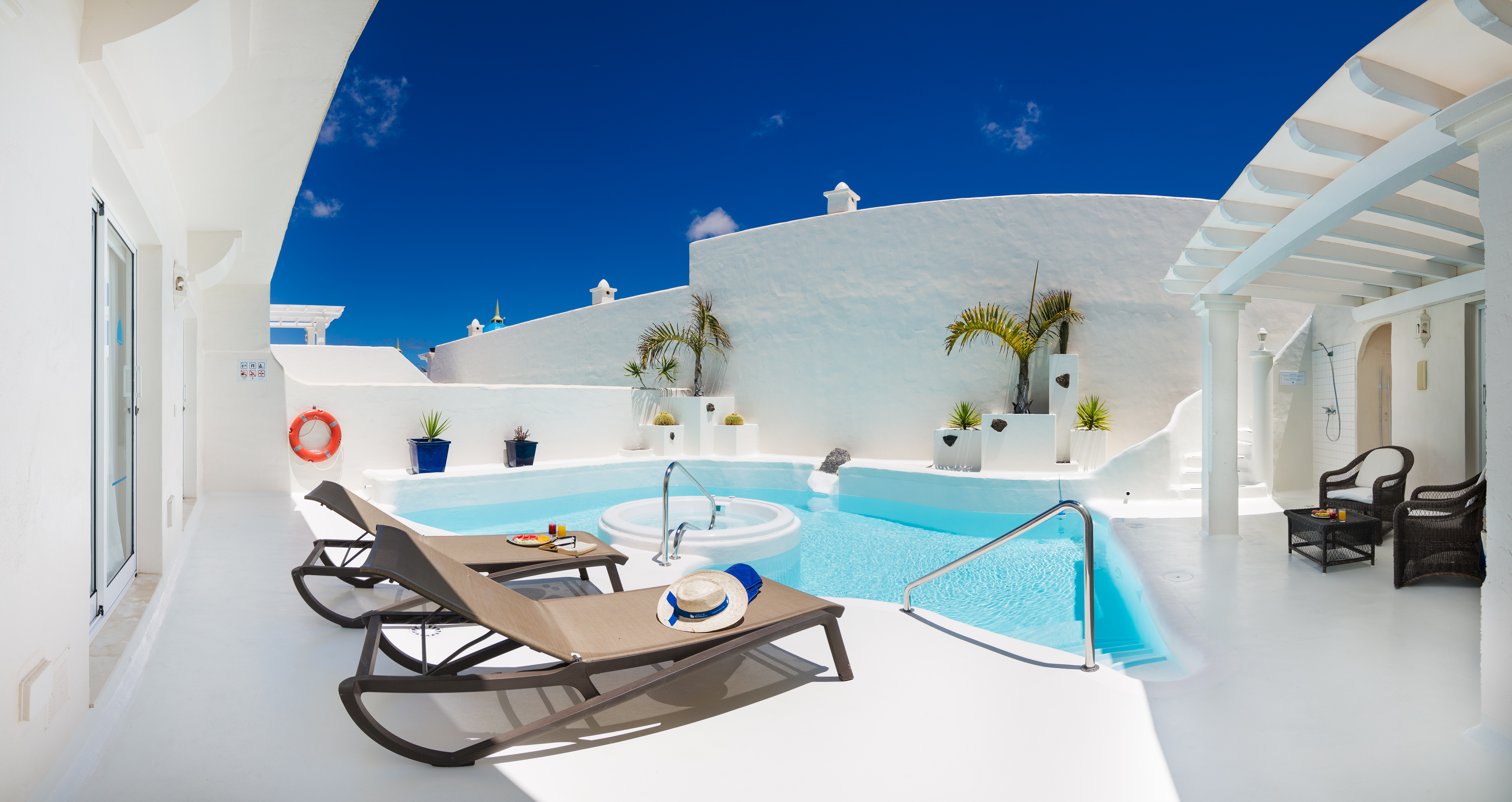 Villa Three Bedrooms