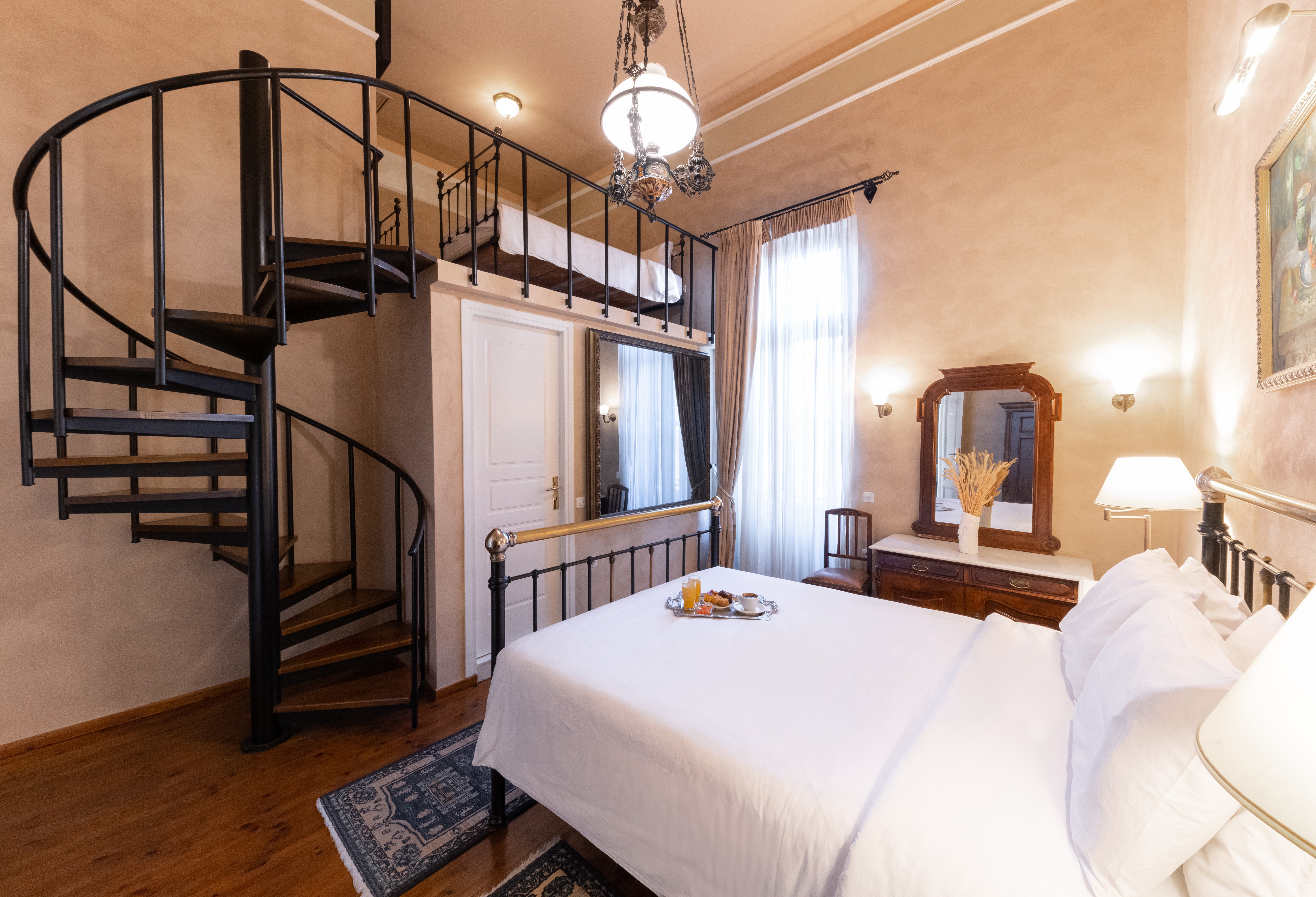 Quadruple Capacity 4