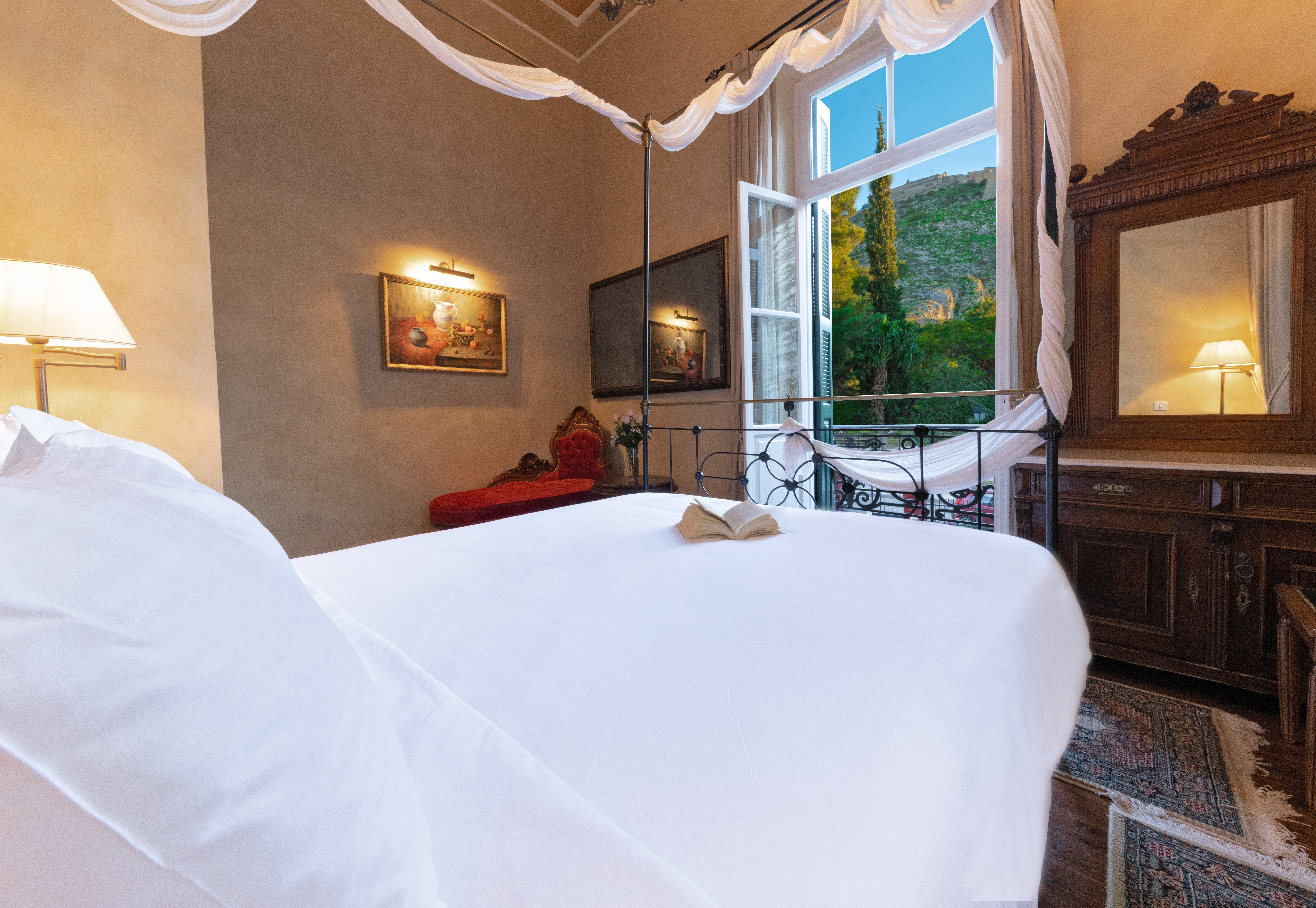 Double or Twin Superior