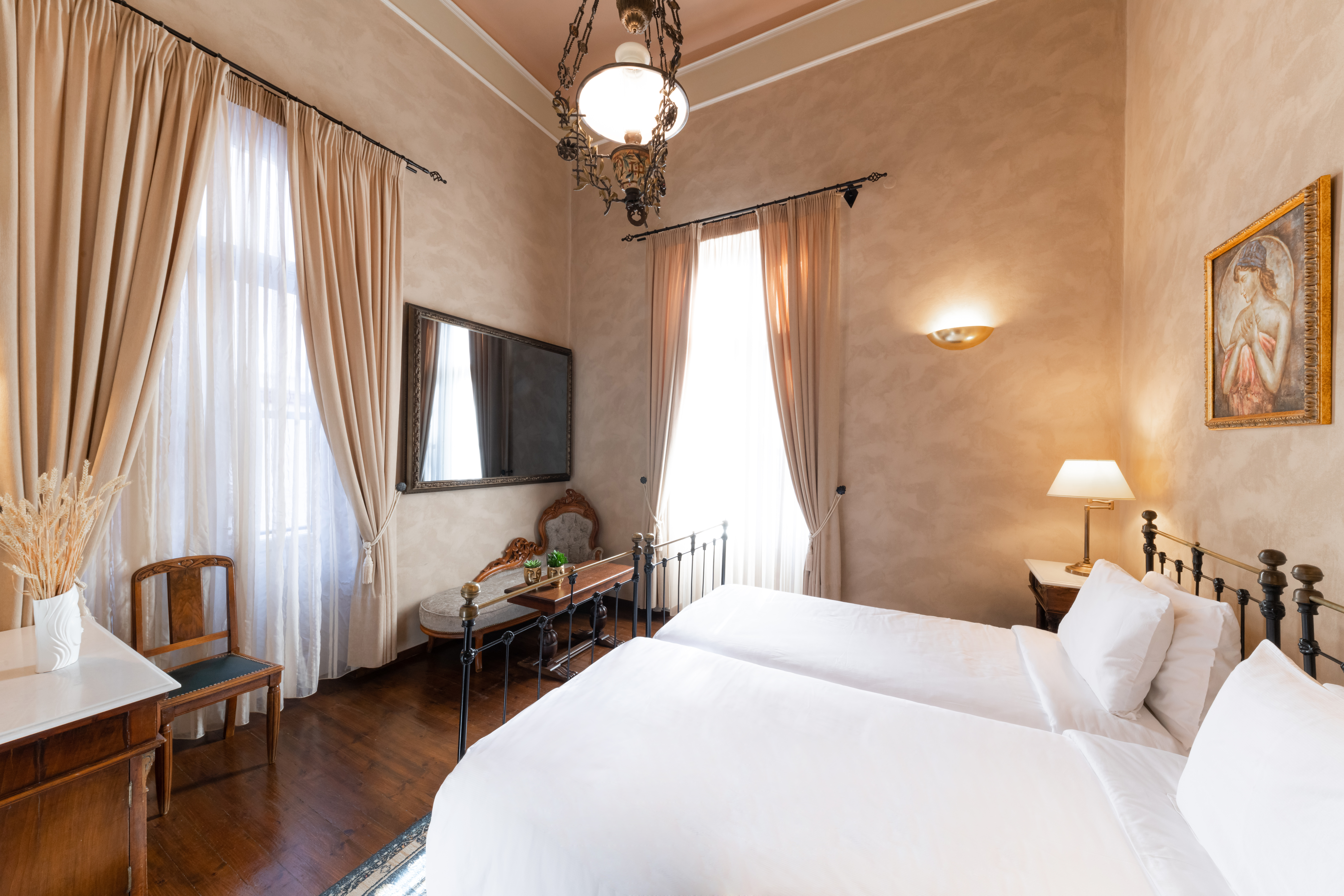 Double or Twin Superior