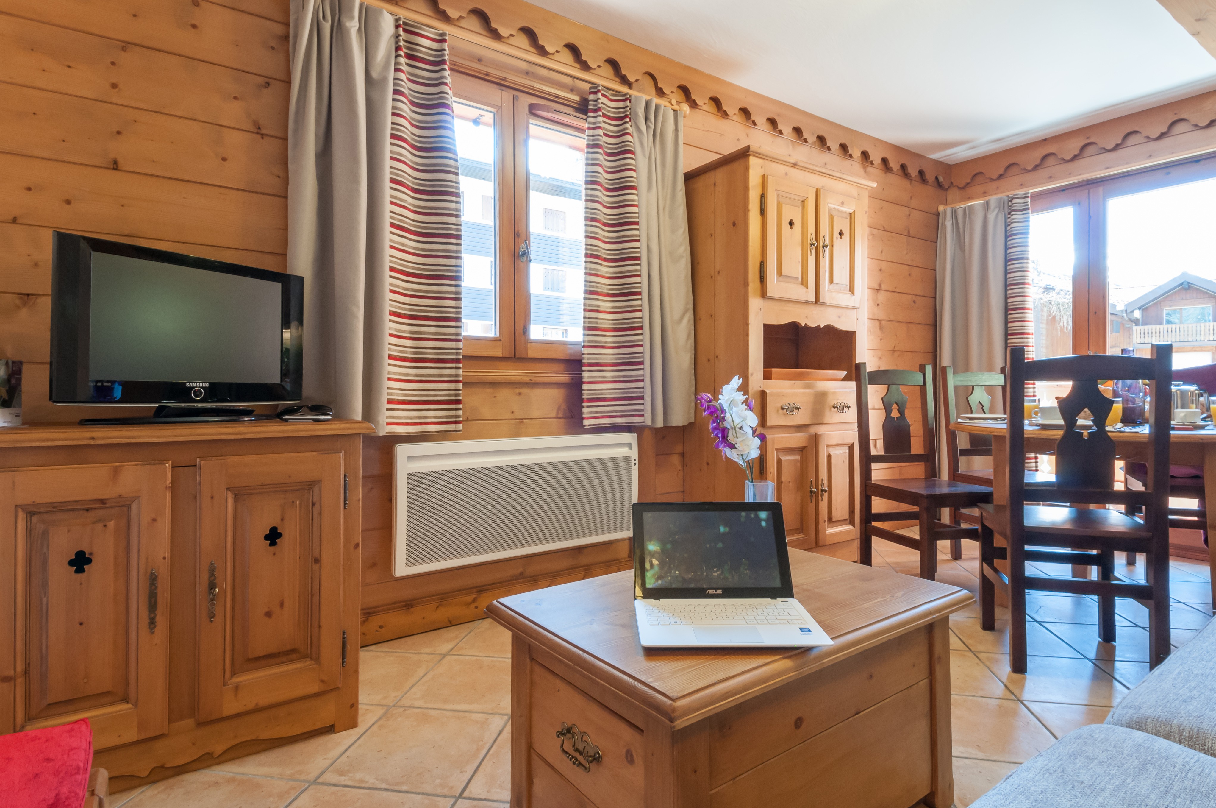 Apartment Capacity 6