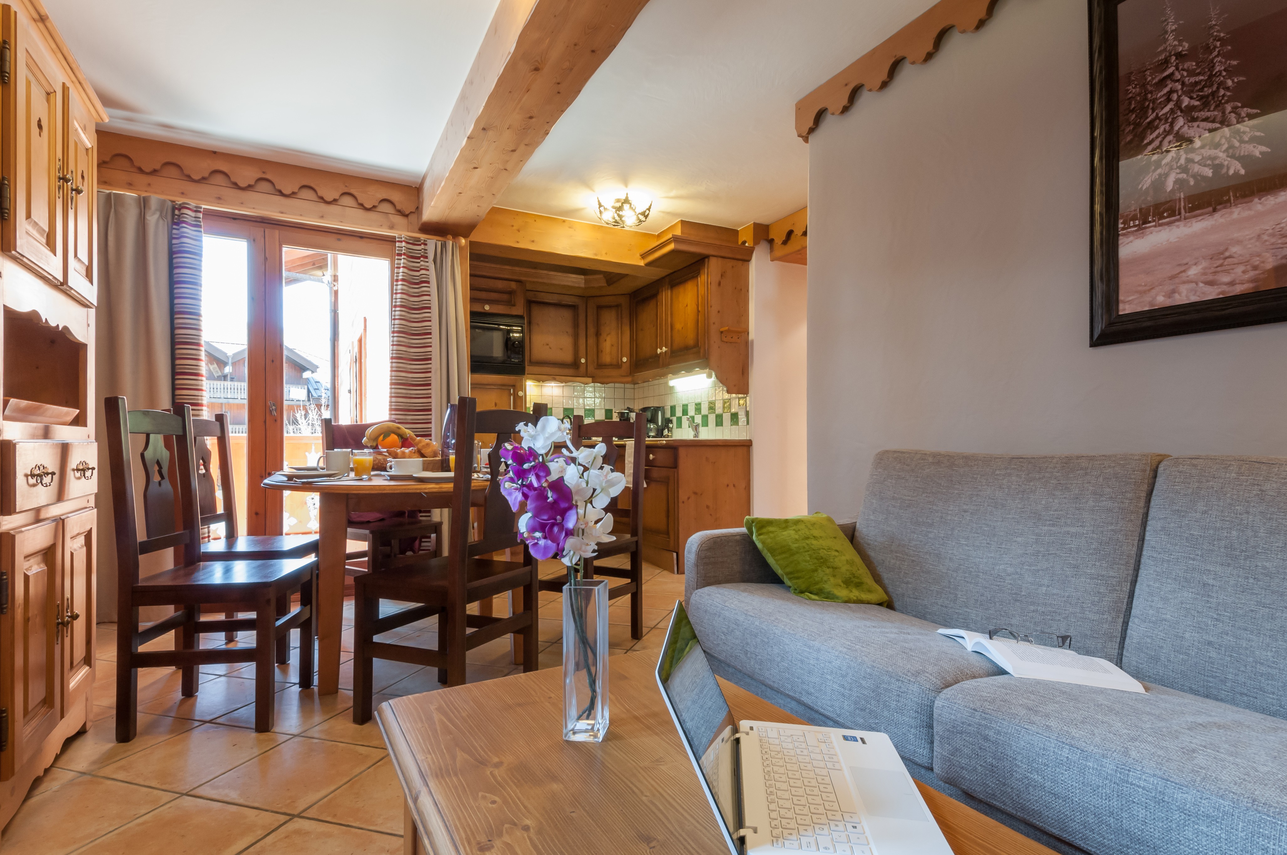 Apartment Capacity 6